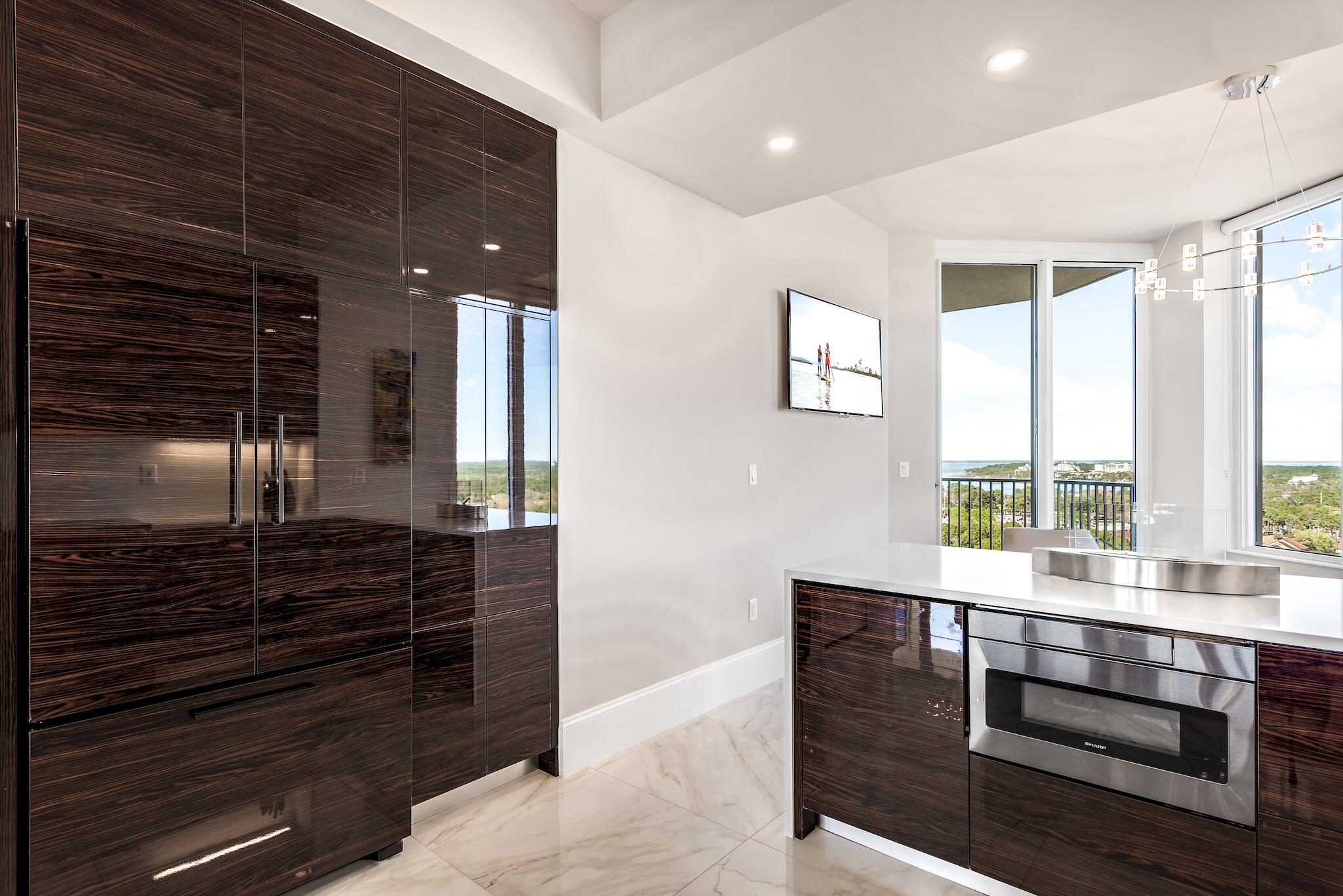 ONE BEACH CLUB DRIVE - Residential