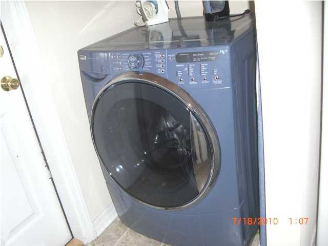 NAVARRE S/D 2ND ADDN - Residential Lease
