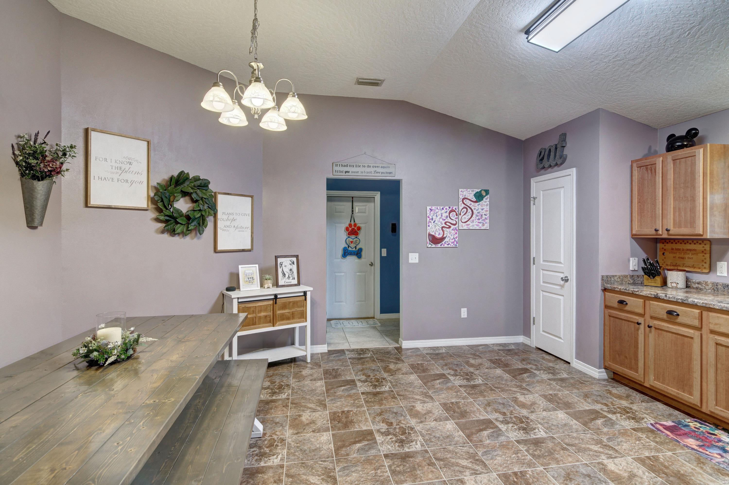 NAVARRE S/D 2ND ADDN - Residential