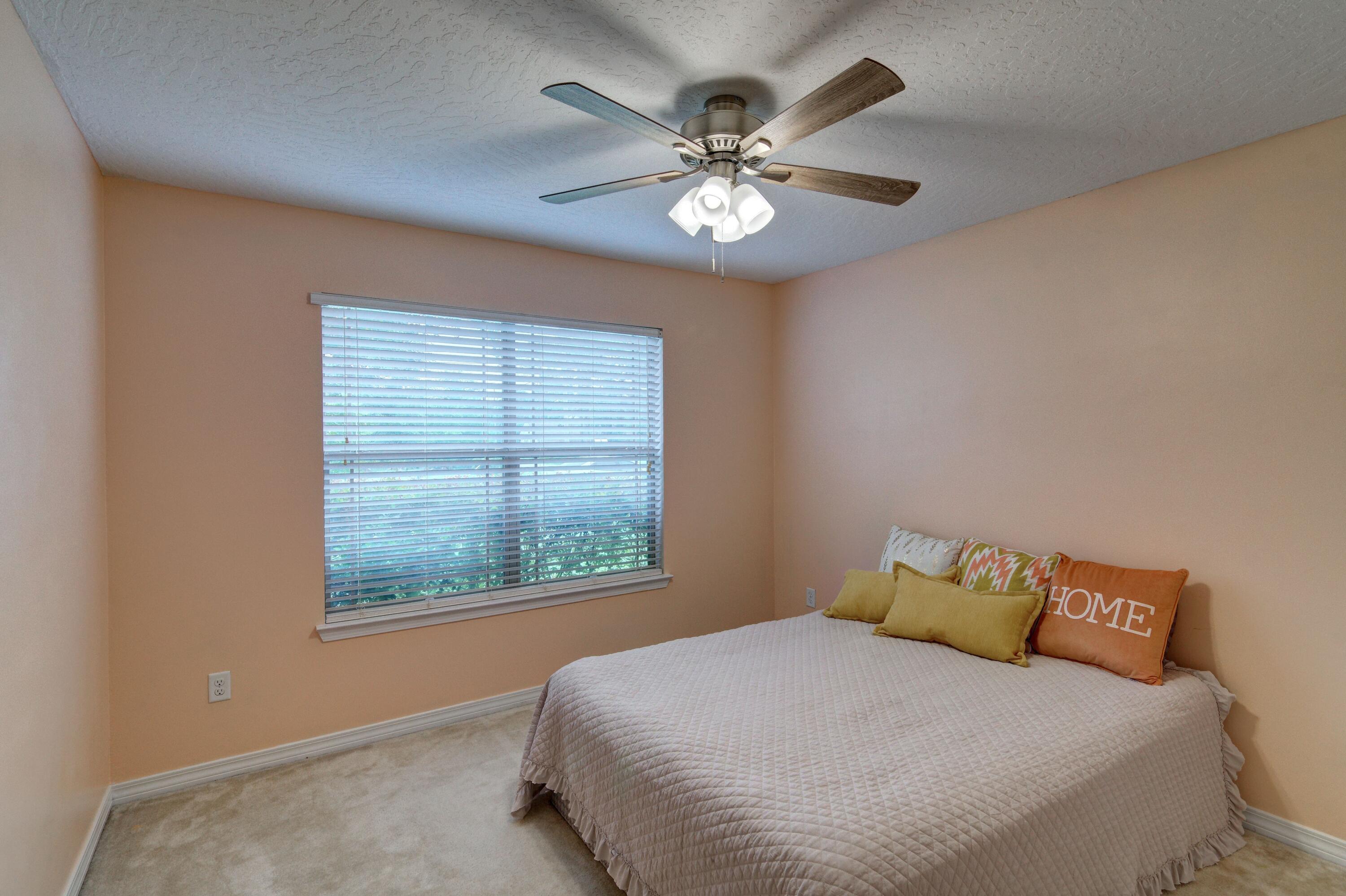 NAVARRE S/D 2ND ADDN - Residential