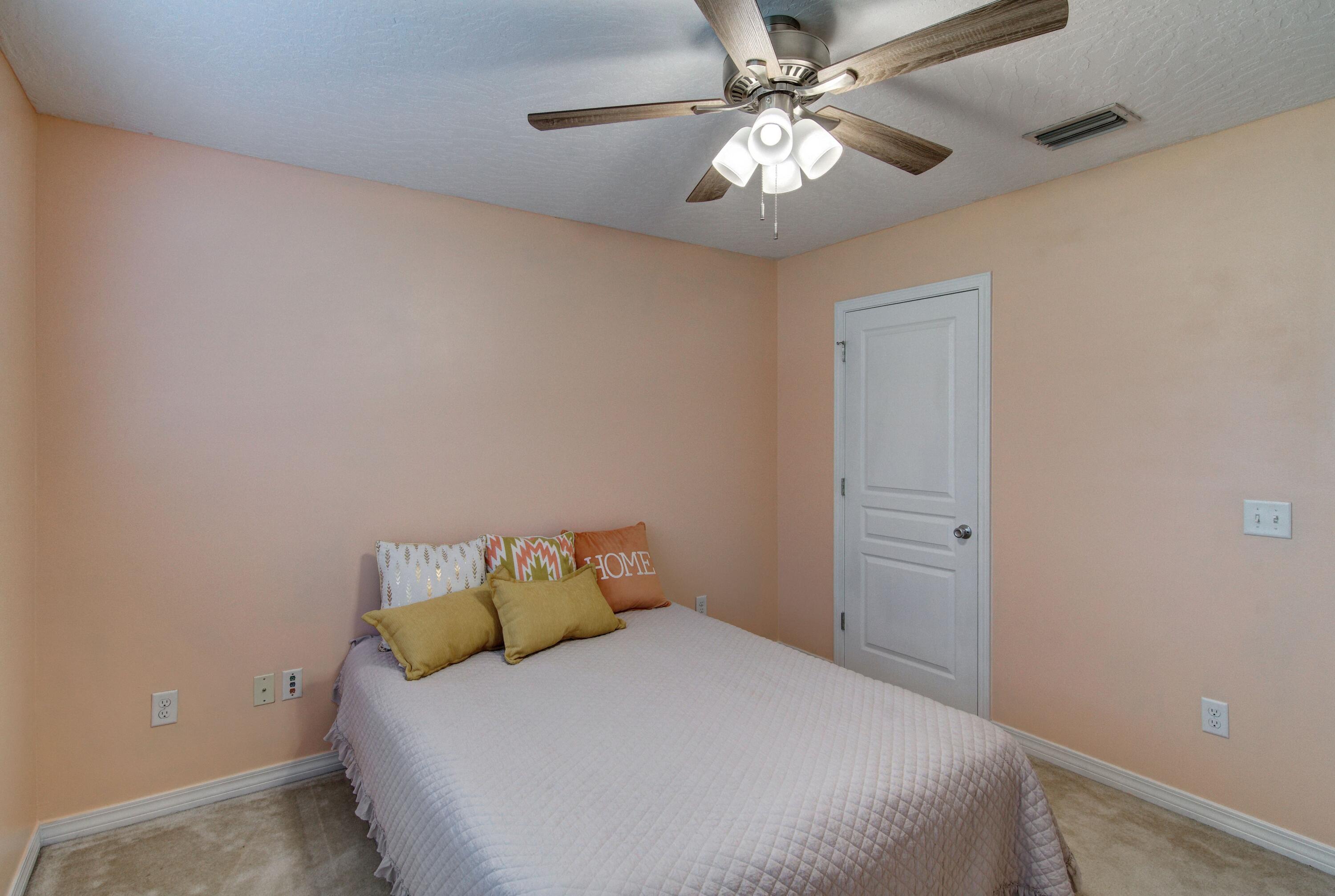 NAVARRE S/D 2ND ADDN - Residential