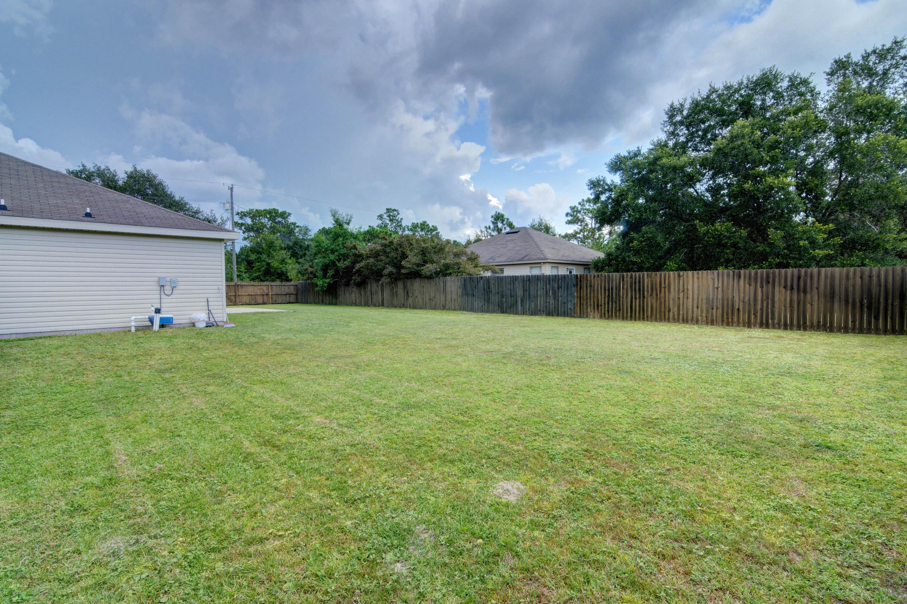 NAVARRE S/D 2ND ADDN - Residential