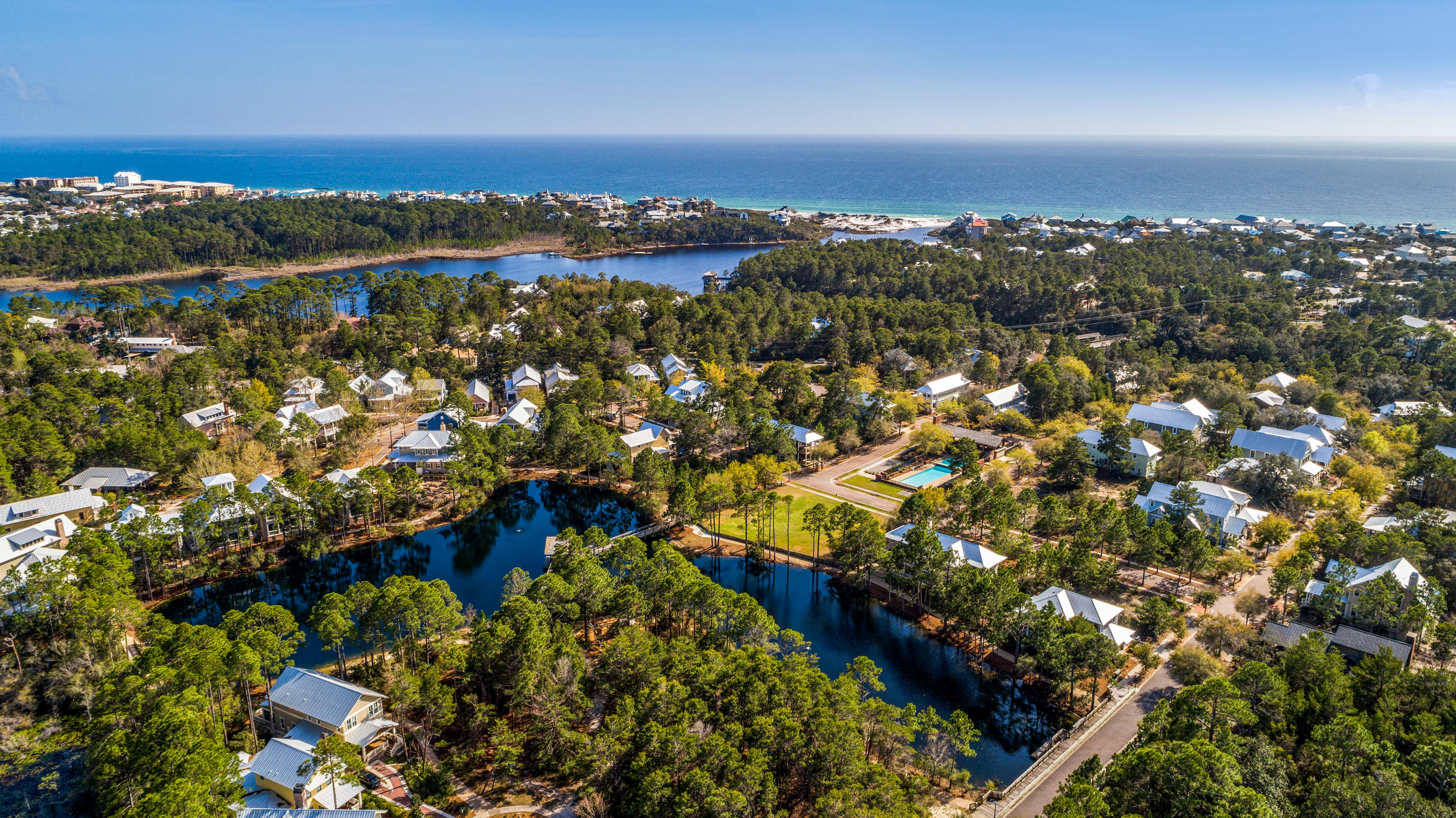 FOREST LAKES - Land