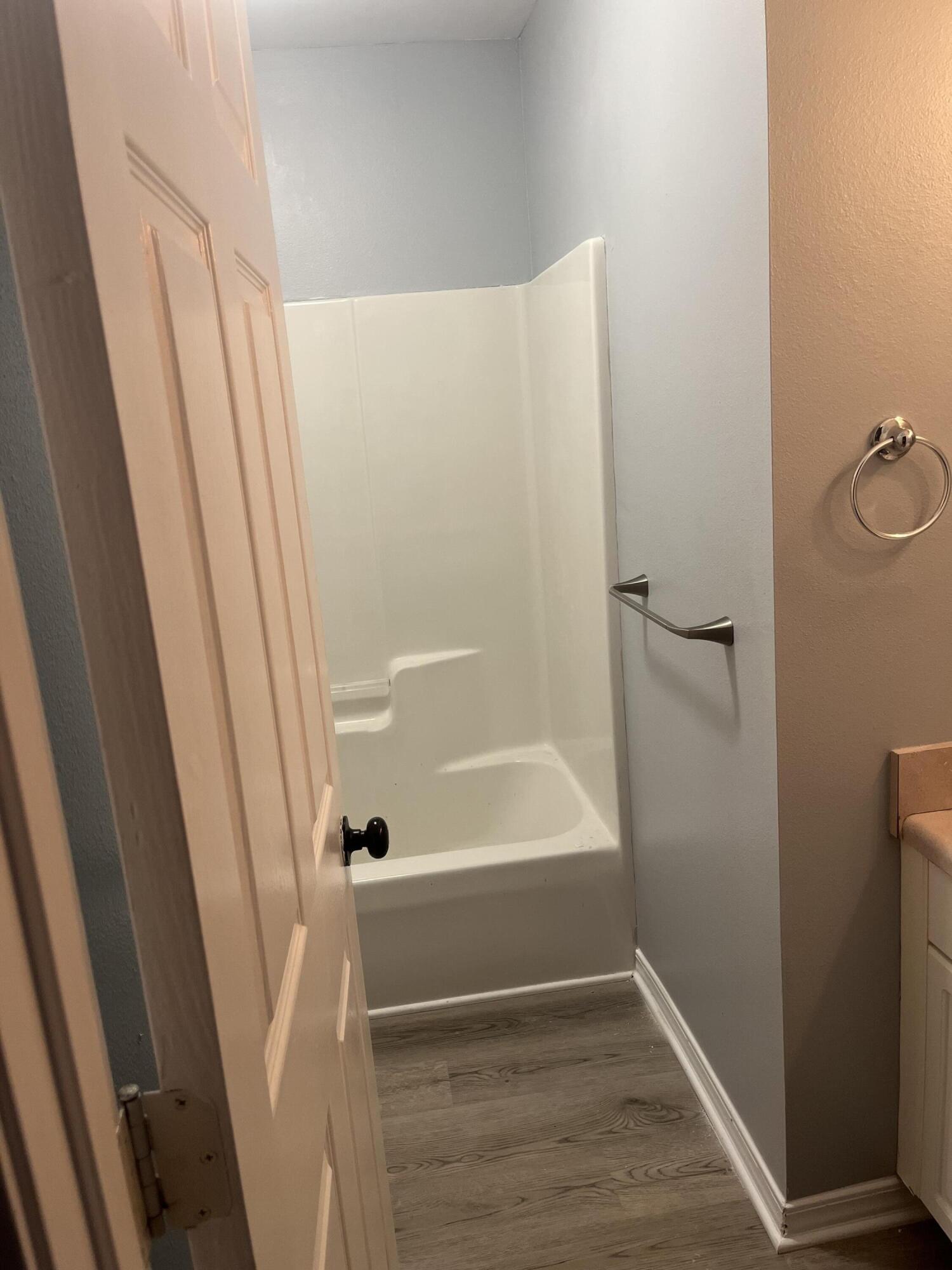 NORTHVIEW ESTATES - Residential Lease