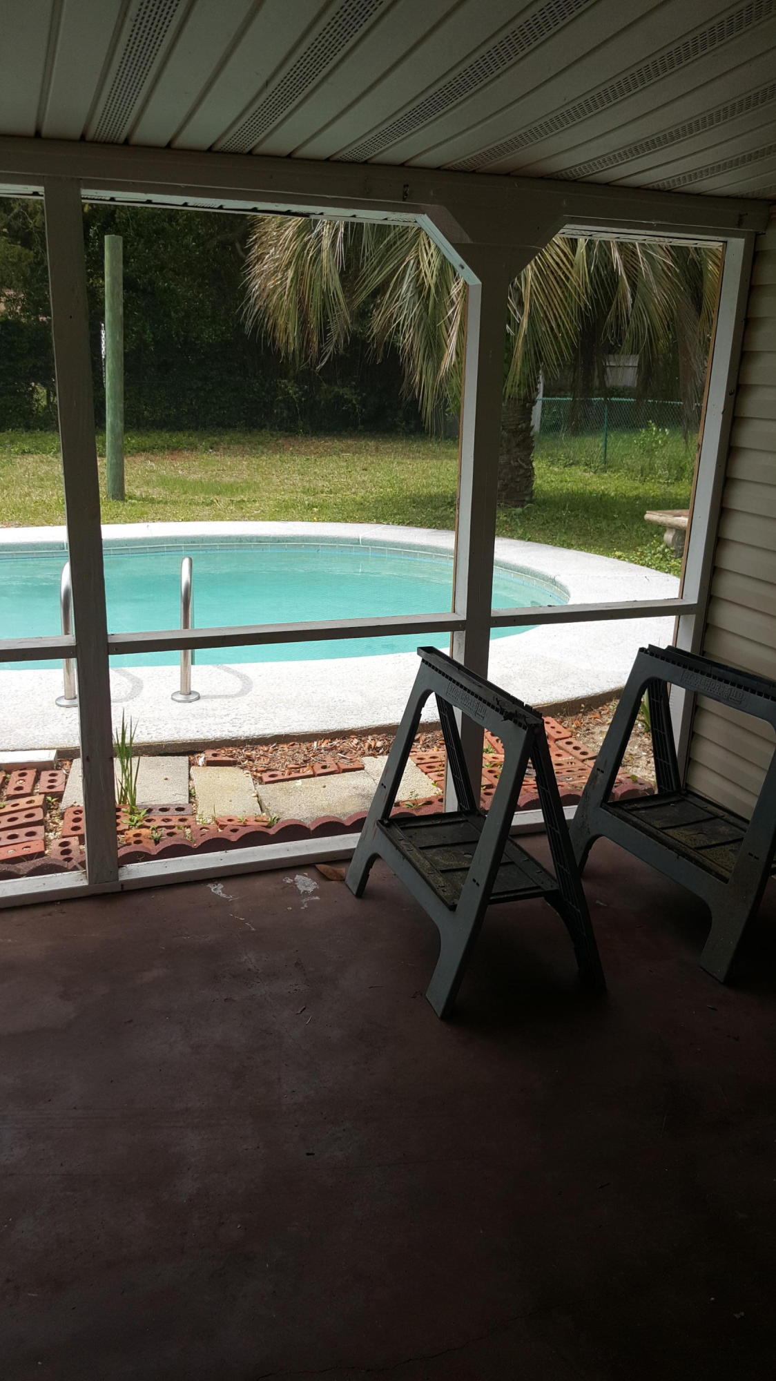 EGLIN HIGHWAY S/D LOT 4 BLK J - Residential Lease