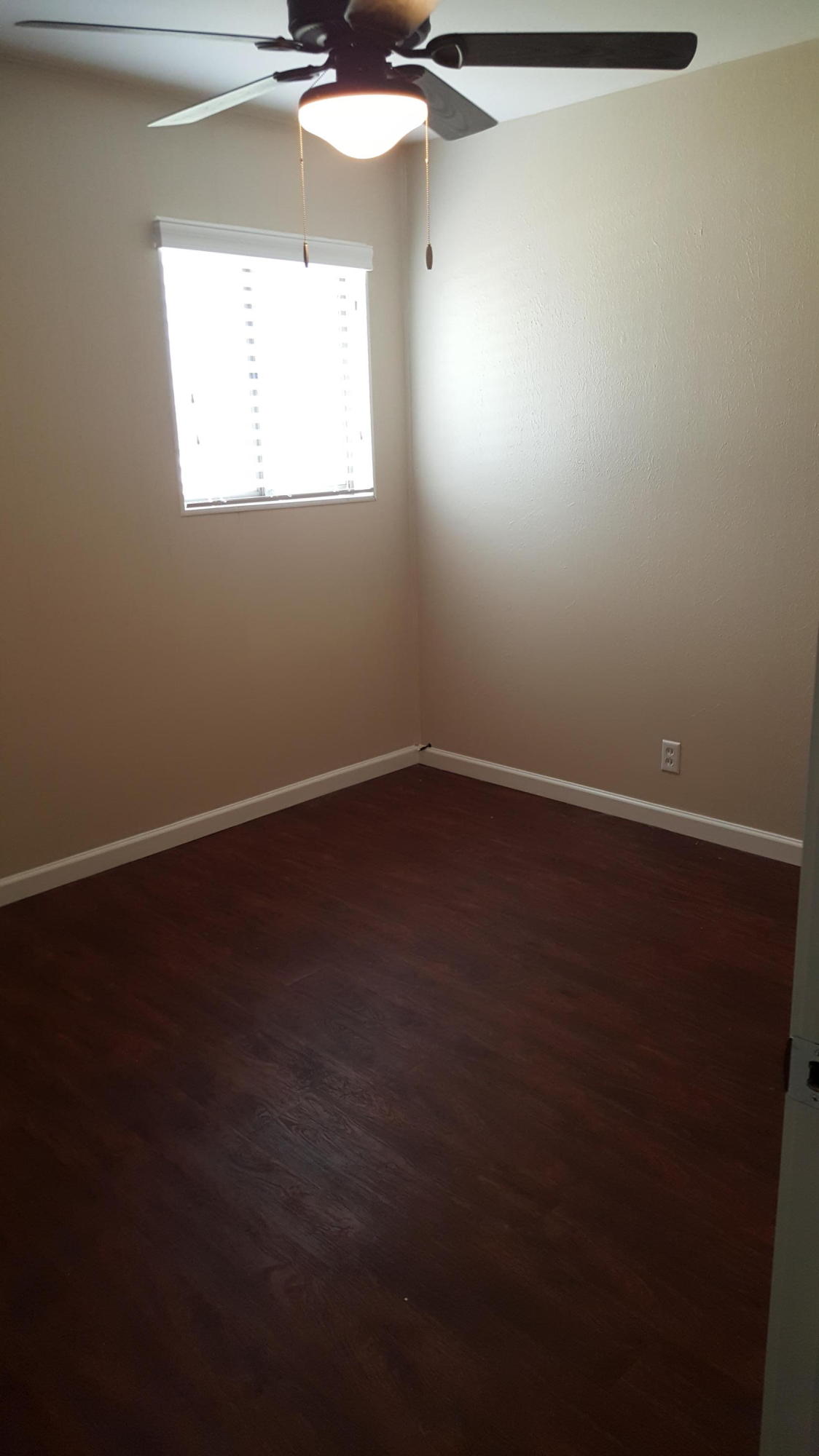 EGLIN HIGHWAY S/D LOT 4 BLK J - Residential Lease