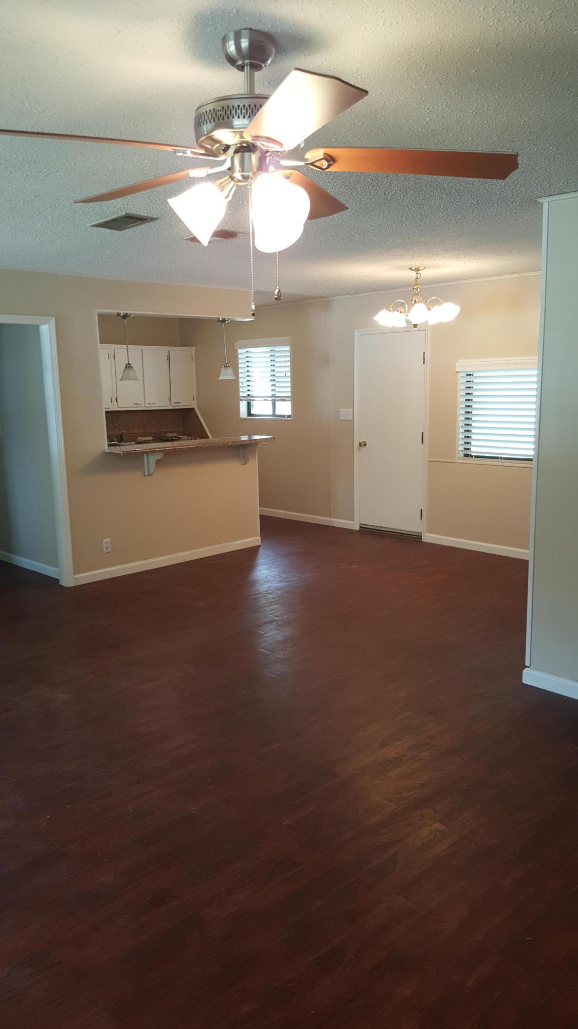 EGLIN HIGHWAY S/D LOT 4 BLK J - Residential Lease