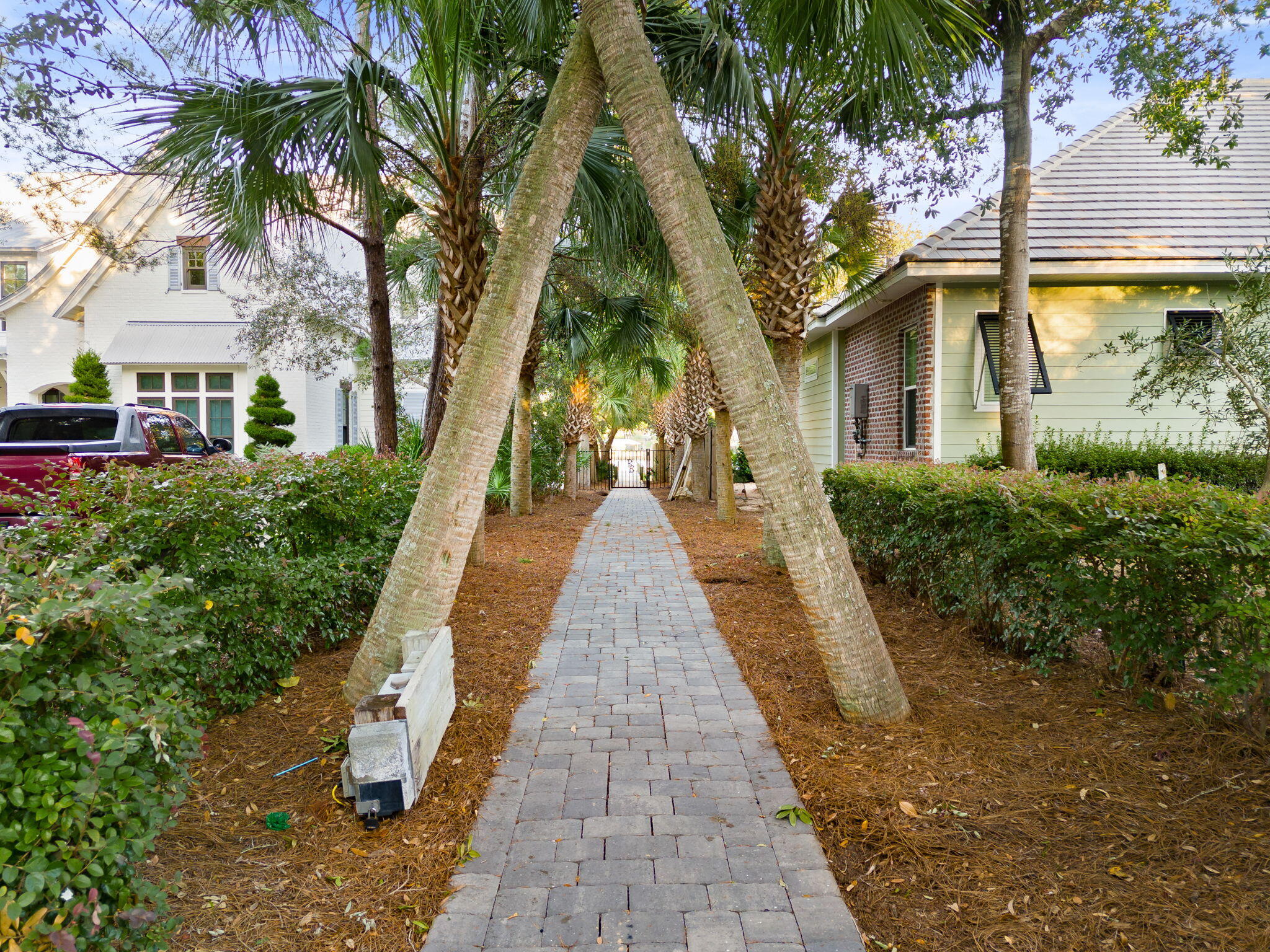 BOTANY BAYOU - Residential
