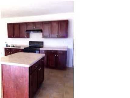 CREETWOOD VILLAGE - Residential Lease