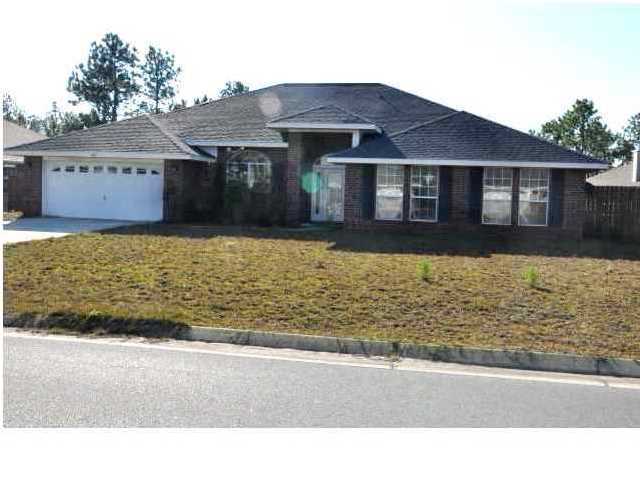 LARGE HOME WITH OVER A HALF ACRE FULLY PRIVACY FENCED YARD. THE EXTRA LARGE KITCHEN FEATURES AN ISLAND AND A BREAKFAST BAR. OFF THE KITCHEN IS A LARGE BUTLER PANTRY AND LAUNDRY ROOM AS WELL AS ACCESS TO THE REAR YARD. ALL OF THE BEDROOMS ARE OVERSIZED . THE EAT IN KITCHEN AREA OVERLOOKS THE BACKYARD AND OPEN PATIO. THE GREAT ROOM IS VERY SPACIOUS WITH FRENCH DOORS THAT LEAD TO THE OPEN PATIO. THE MASTER SUITE AND BATH HAS DOUBLE SINKS, GARDEN TUB, SEPERATE WALK IN SHOWER AND LARGE WALK IN CLOSET. NEW CERAMIC TILE HAS BEEN INSTALLED IN ALL THE LIVING AREAS IN THE HOUSE. THE LARGE SHOWER IN THE MASTER BATHROOM HAS BEEN REMODELED AND COMPLETELY TILED AND WALK IN. YOU CANT MISS THIS ONE, CALL TO MAKE AN APPOINTMENT TODAY. LEASE TERM NEGOTIALBLE UPON APPROVED APPLICATION