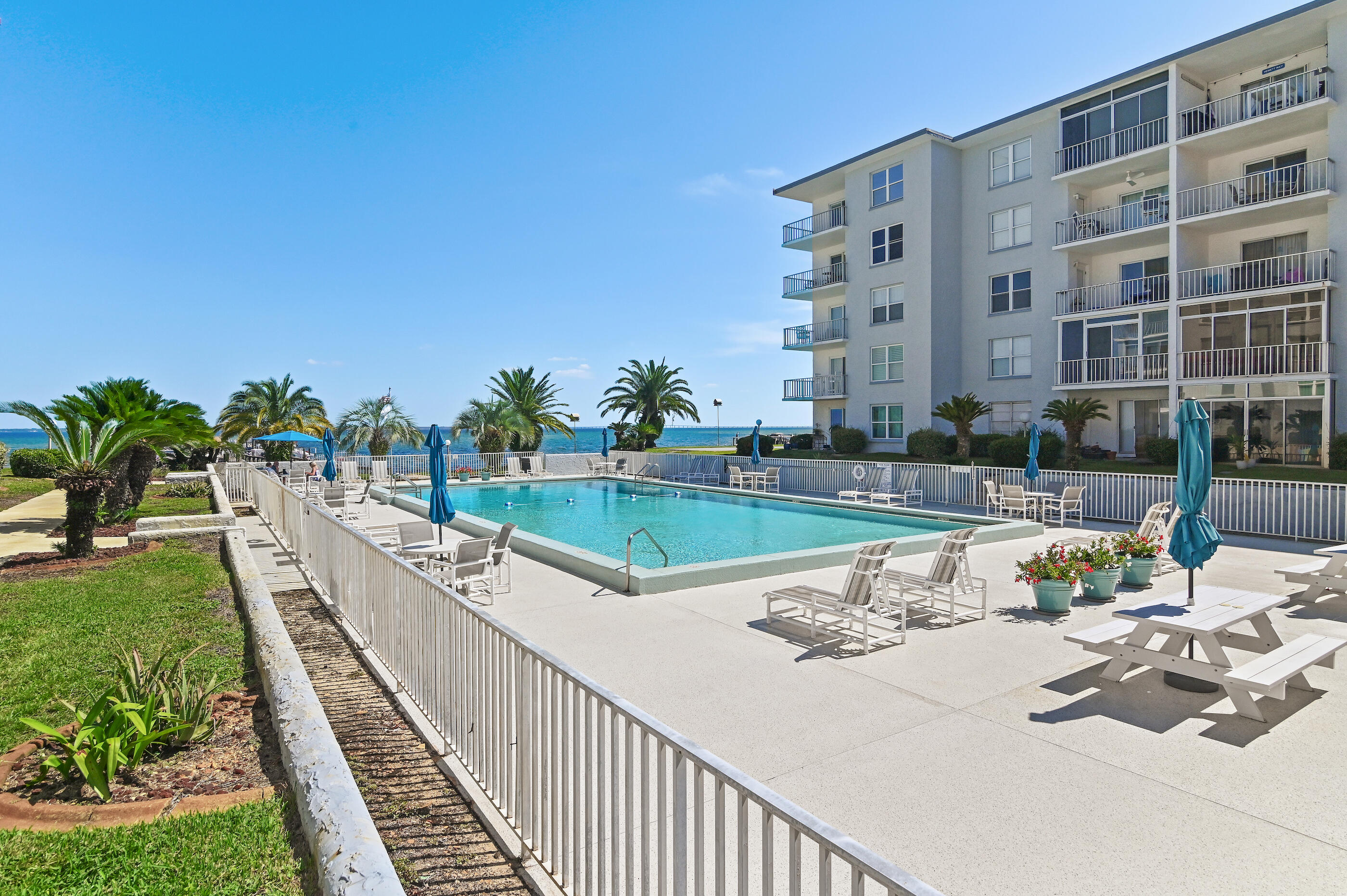 CENTURY PARK WEST - Residential