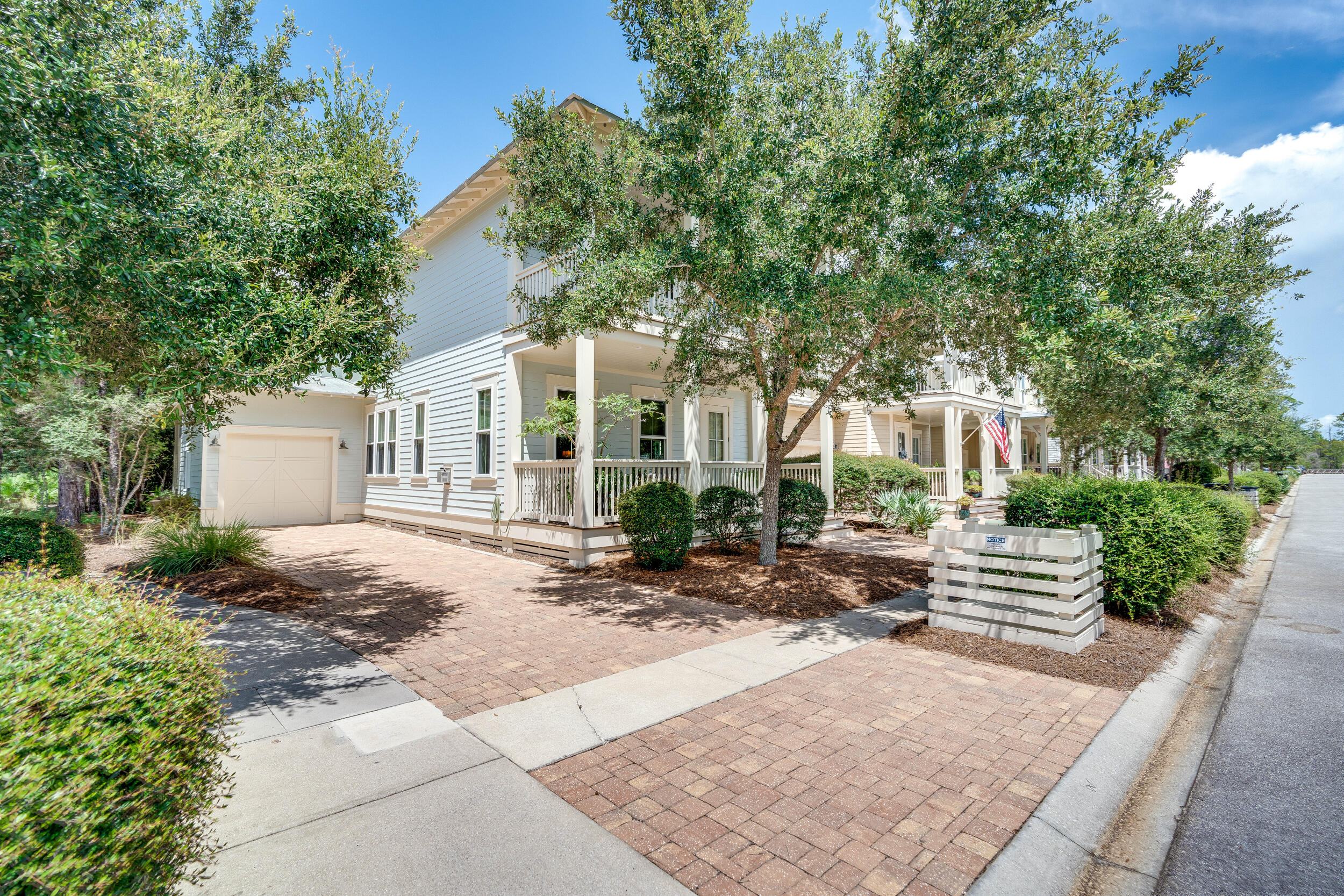 NATUREWALK AT SEAGROVE - Residential