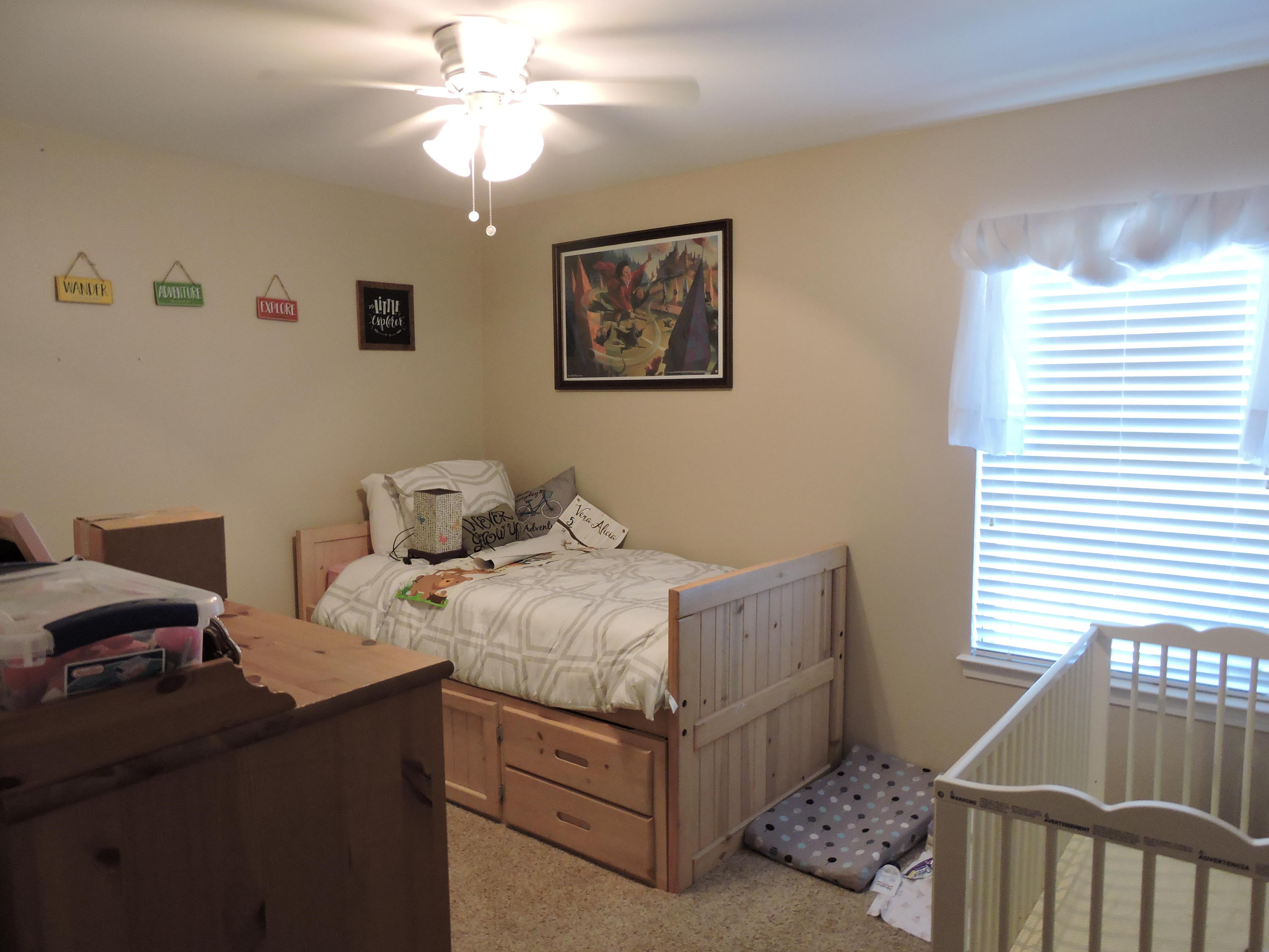 ROYAL OAKS S/D - Residential Lease
