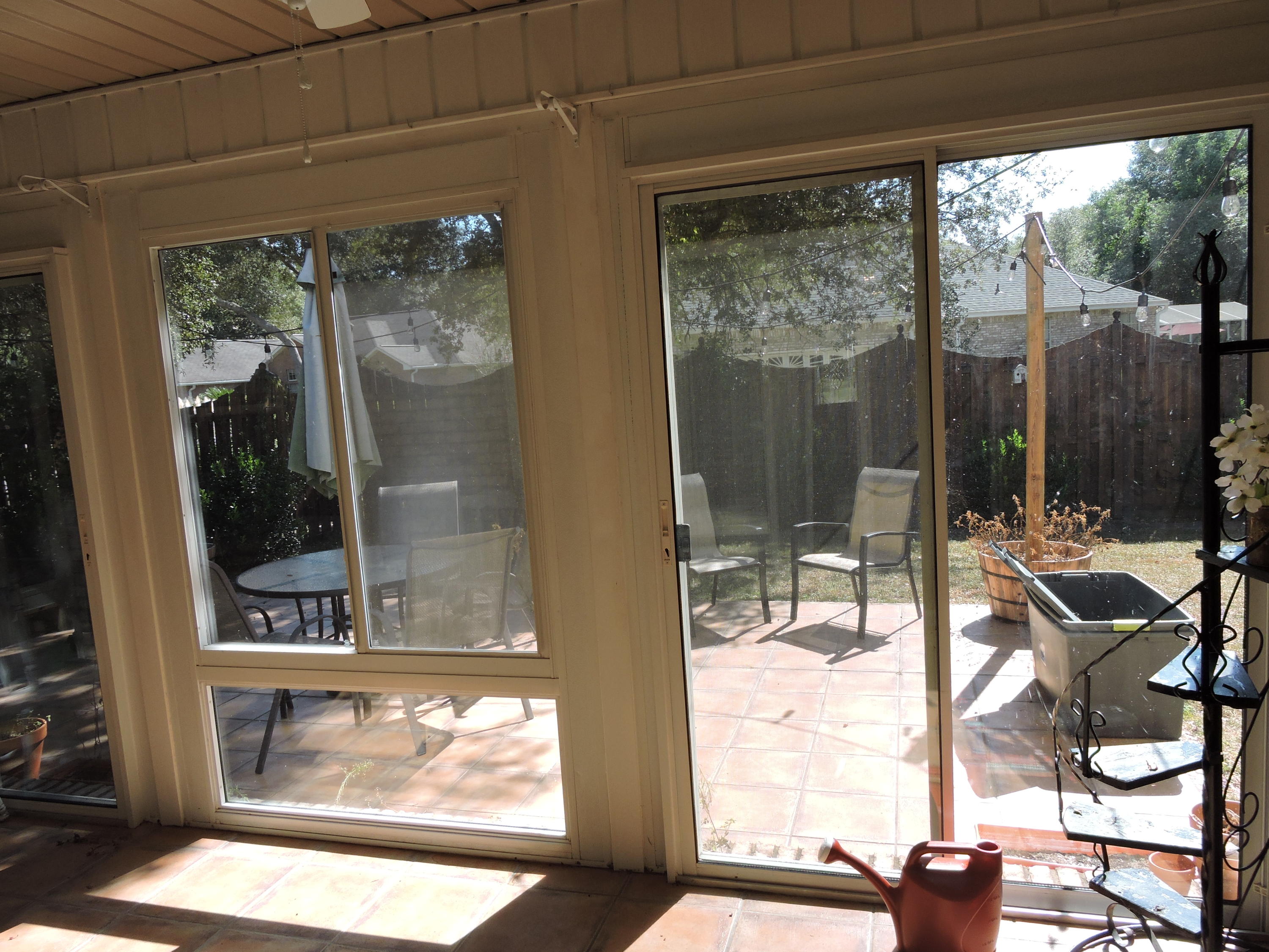 ROYAL OAKS S/D - Residential Lease