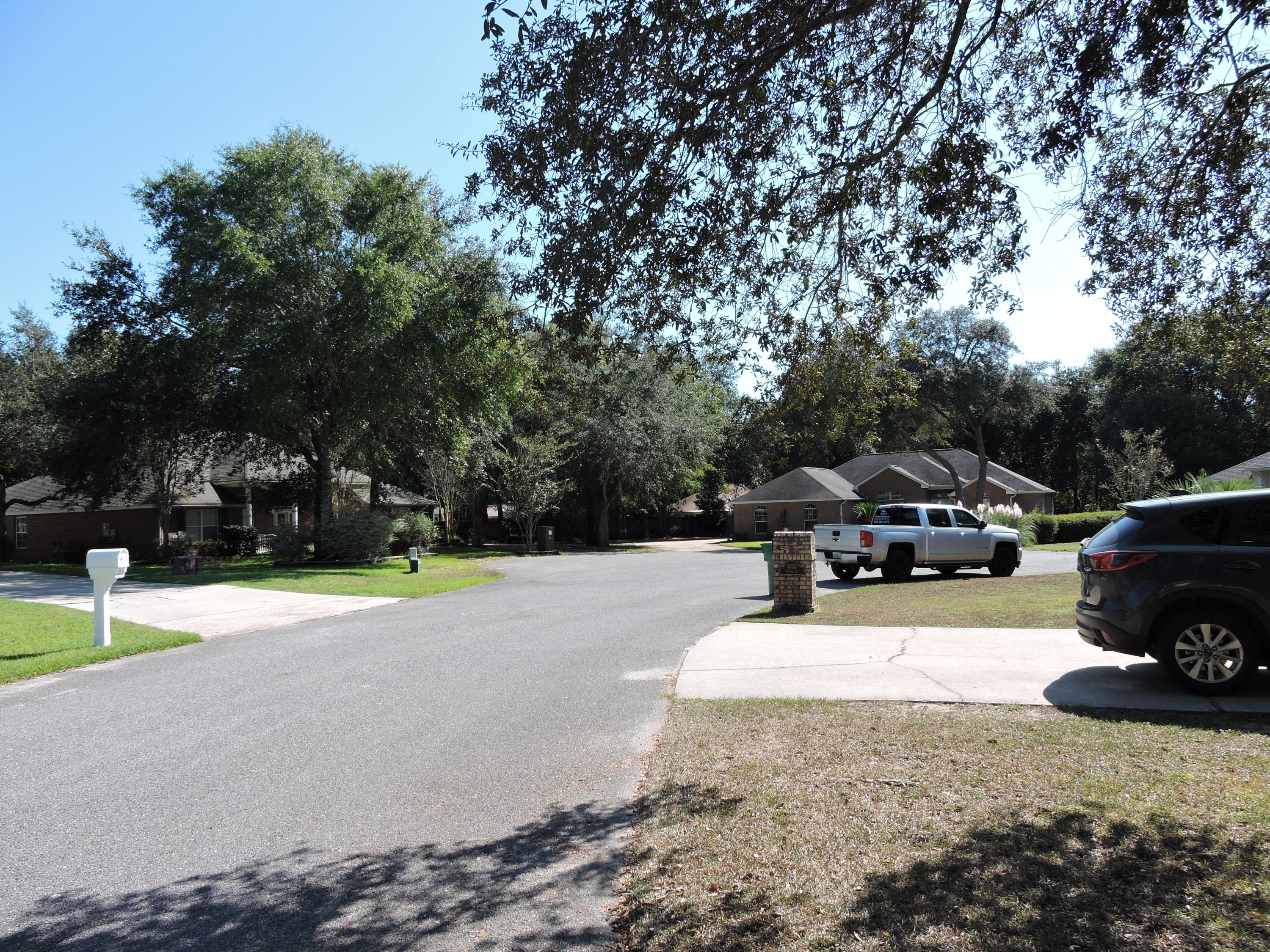 ROYAL OAKS S/D - Residential Lease