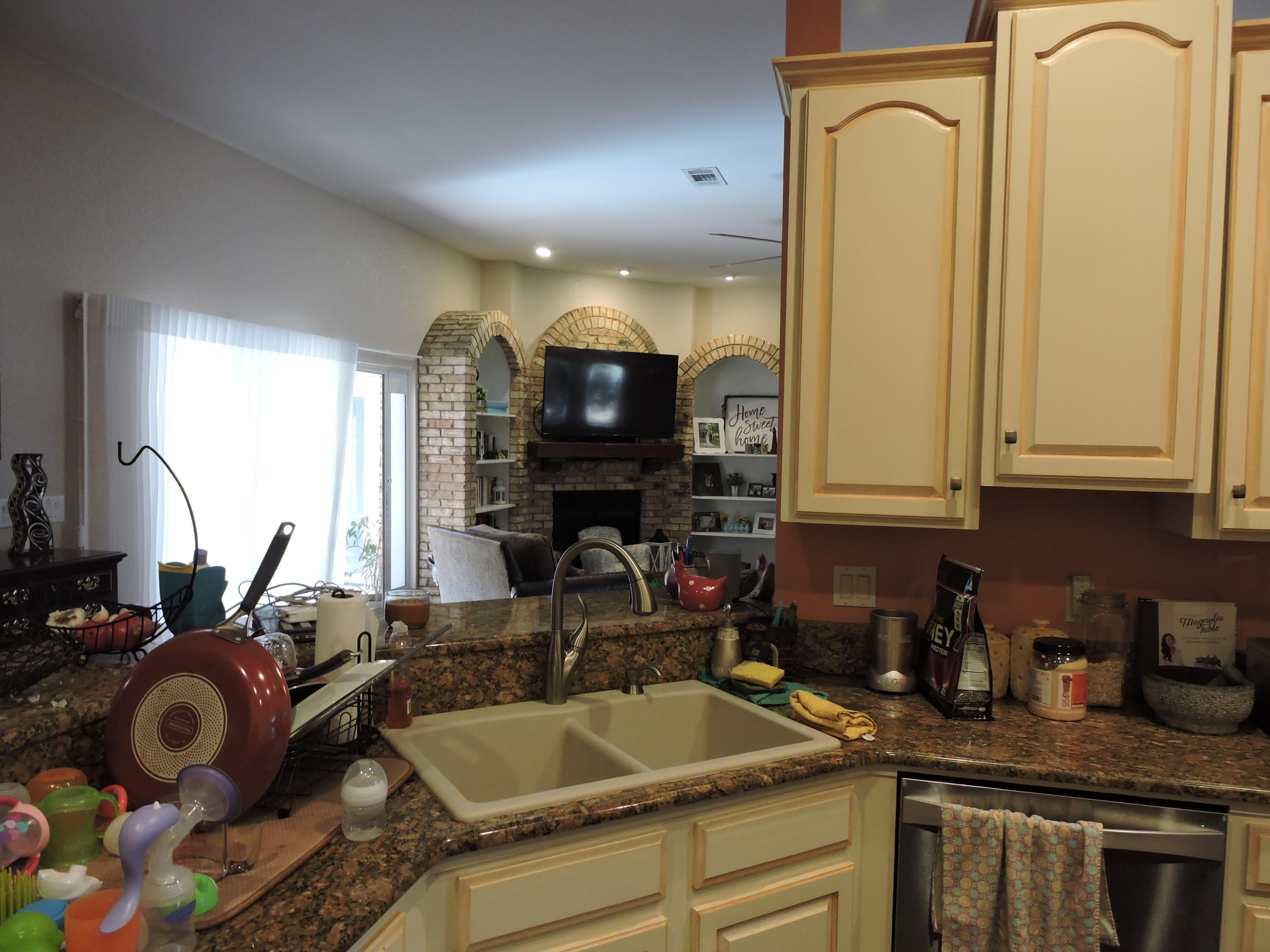 ROYAL OAKS S/D - Residential Lease
