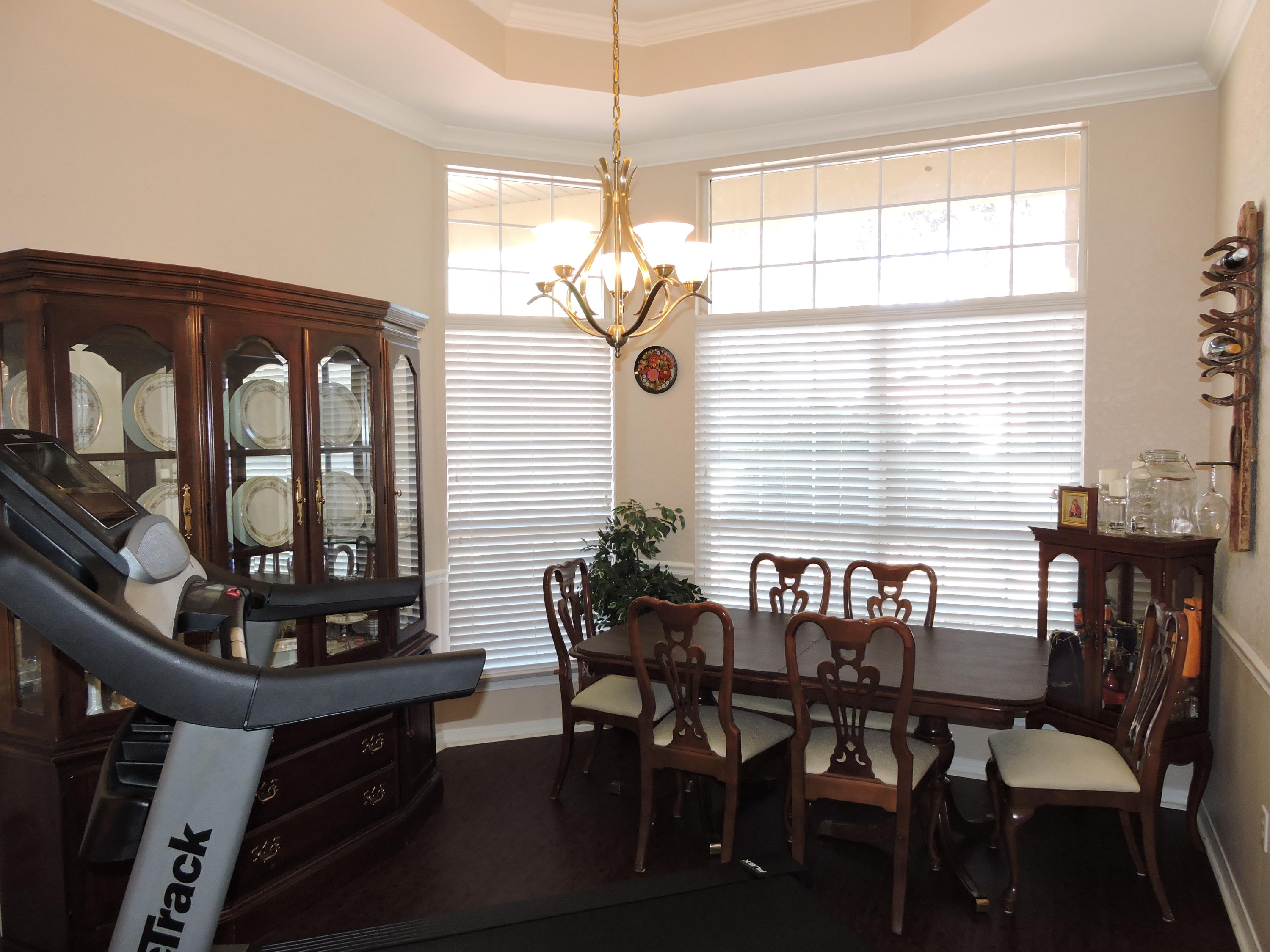 ROYAL OAKS S/D - Residential Lease