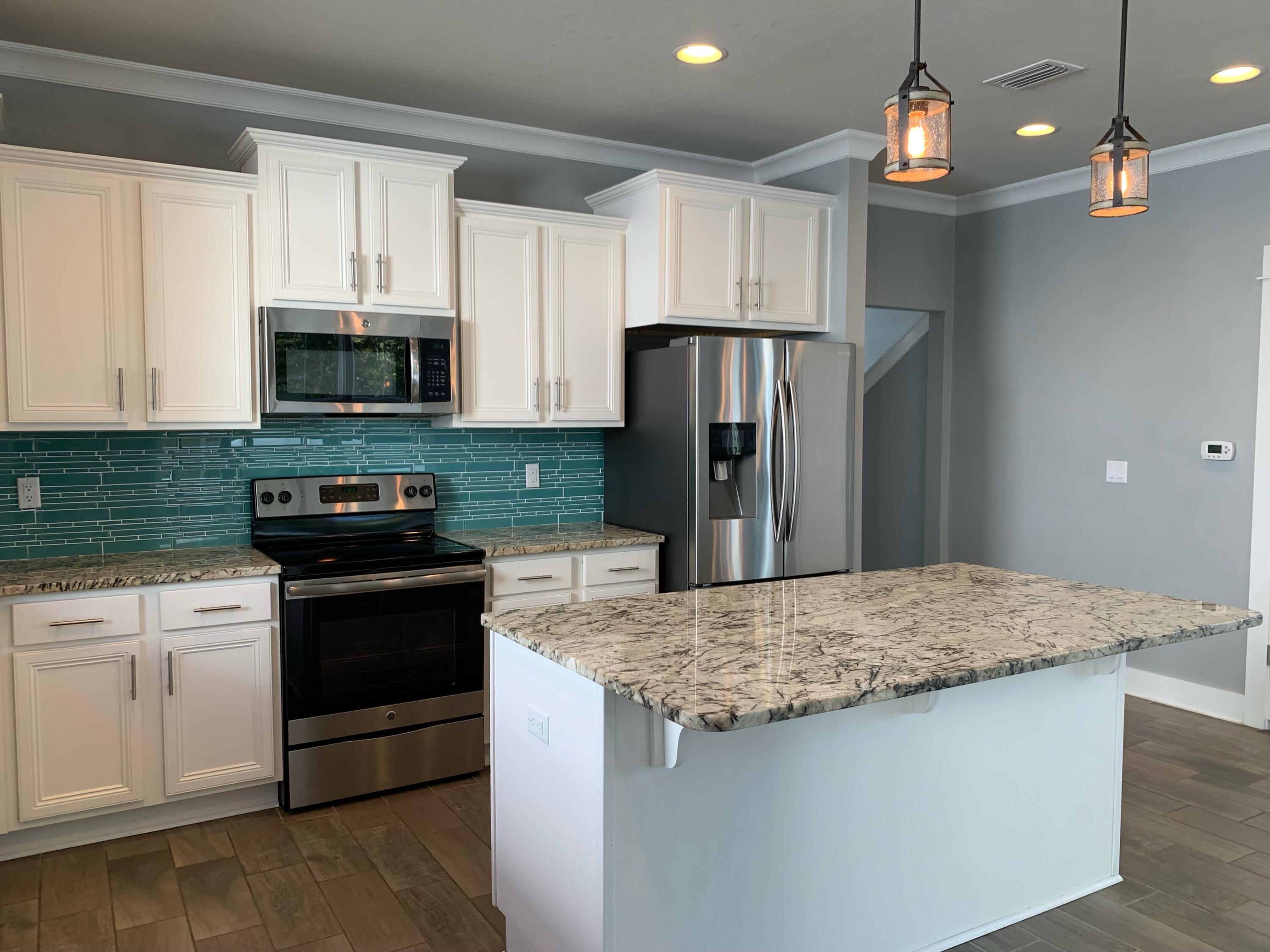 AUDUBON POINT - Residential Lease