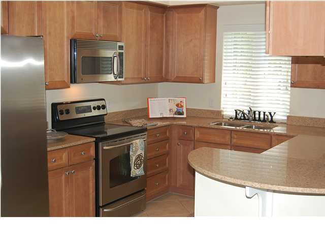SHELL HARBOR CONDOMINIUM - Residential Lease
