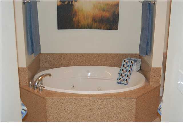 SHELL HARBOR CONDOMINIUM - Residential Lease
