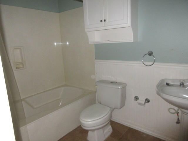 CALYPSO POINTE - Residential