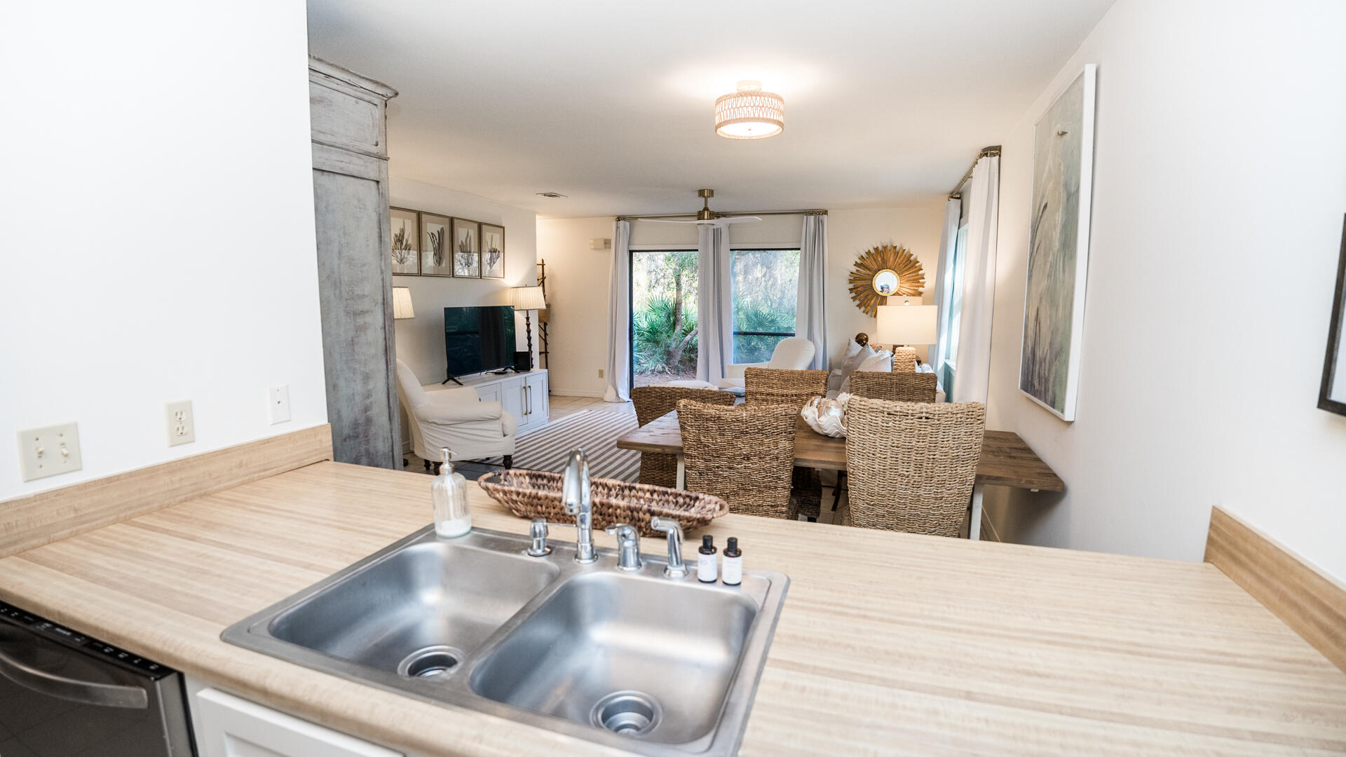 CASSINE GARDENS T/H PH 4 - Residential