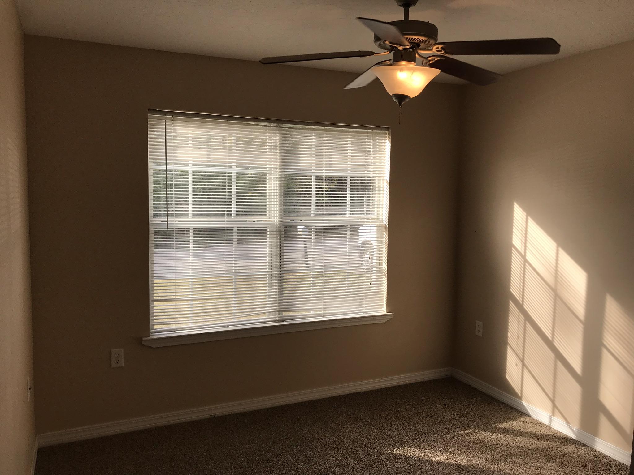 METES & BOUNDS - Residential Lease