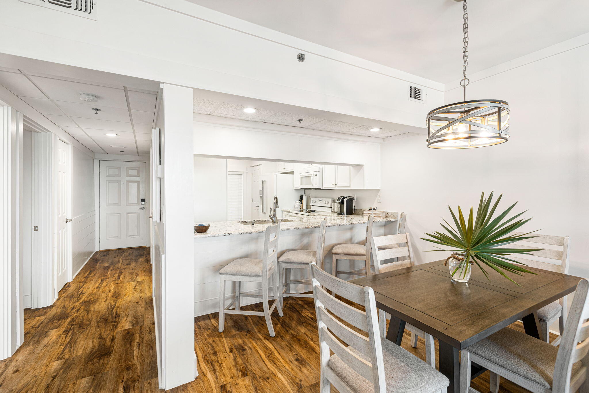 HIGH POINTE RESORT CONDO - Residential
