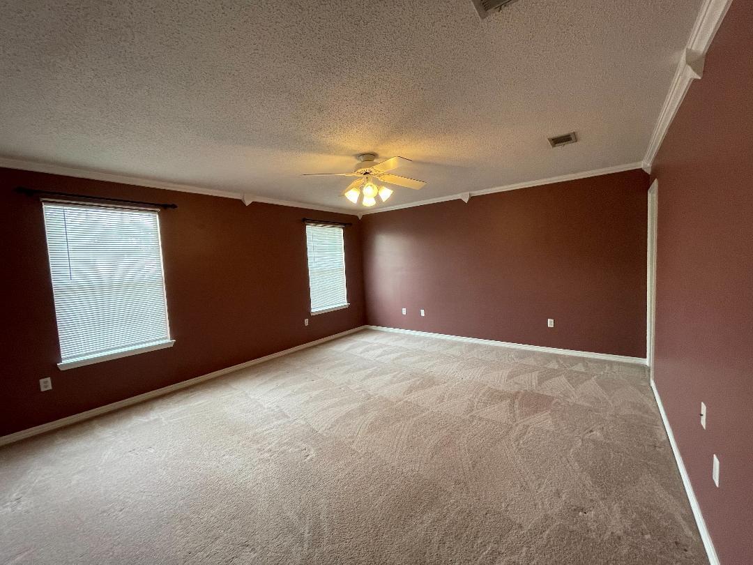 COUNTRYVIEW ESTATES - Residential Lease