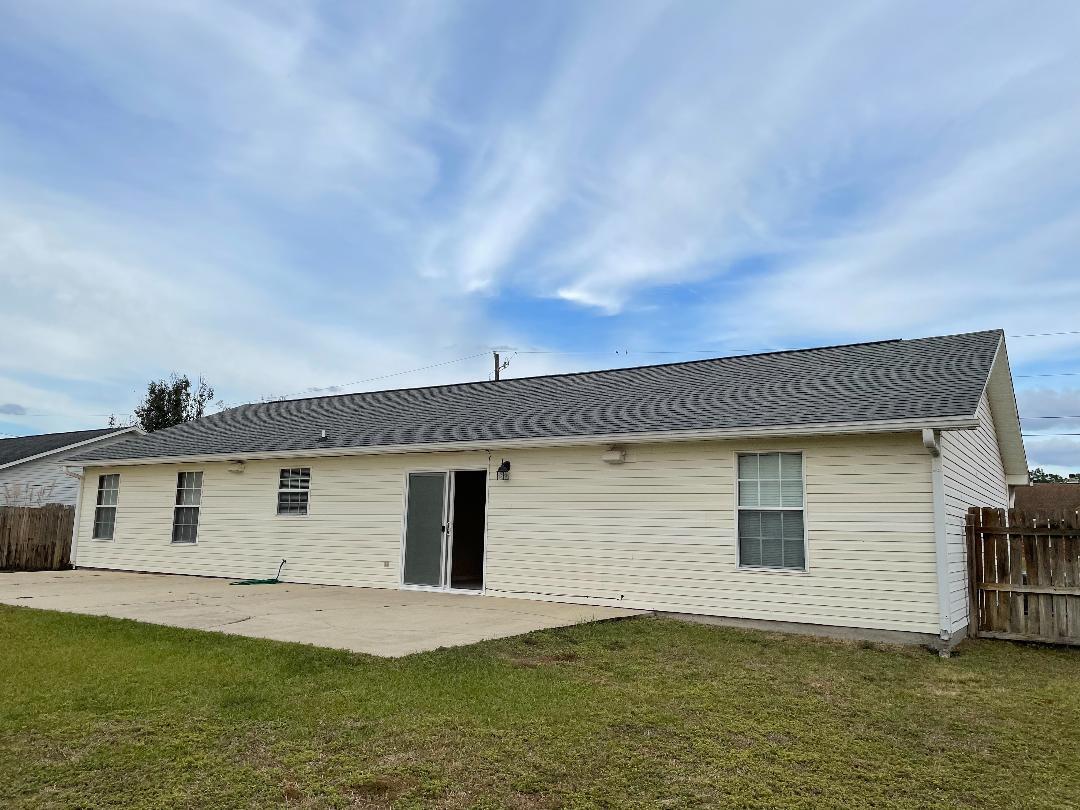 COUNTRYVIEW ESTATES - Residential Lease