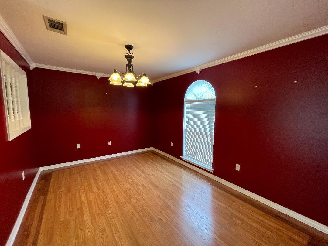 COUNTRYVIEW ESTATES - Residential Lease