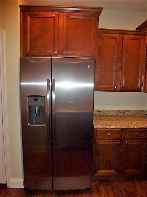 RESERVE POINTE - Residential Lease