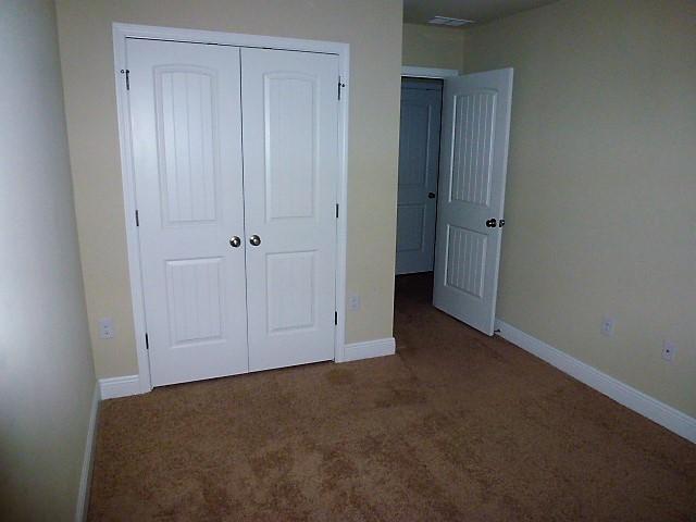 RESERVE POINTE - Residential Lease