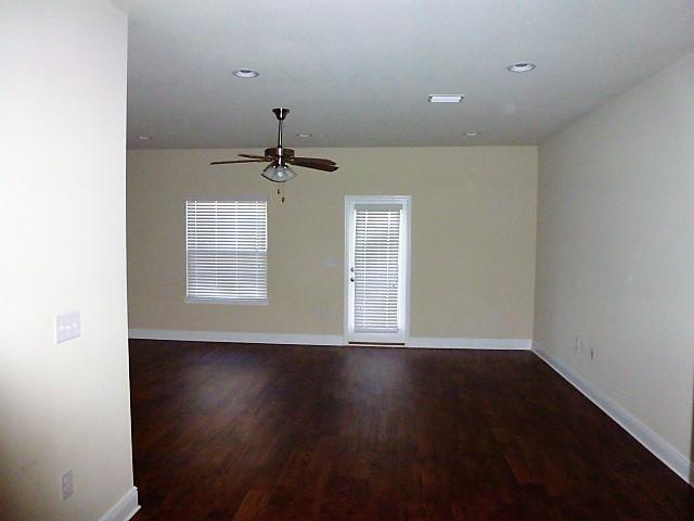 RESERVE POINTE - Residential Lease