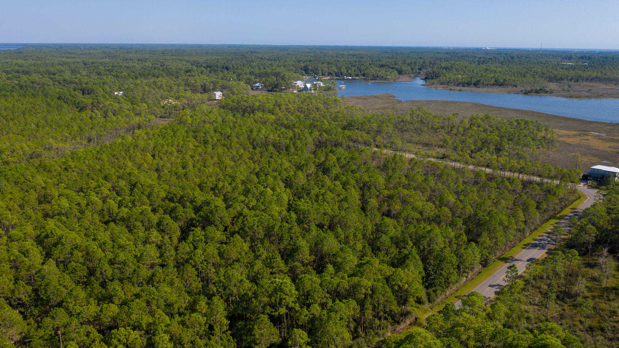 NO RECORDED SUBDIVISION - Land