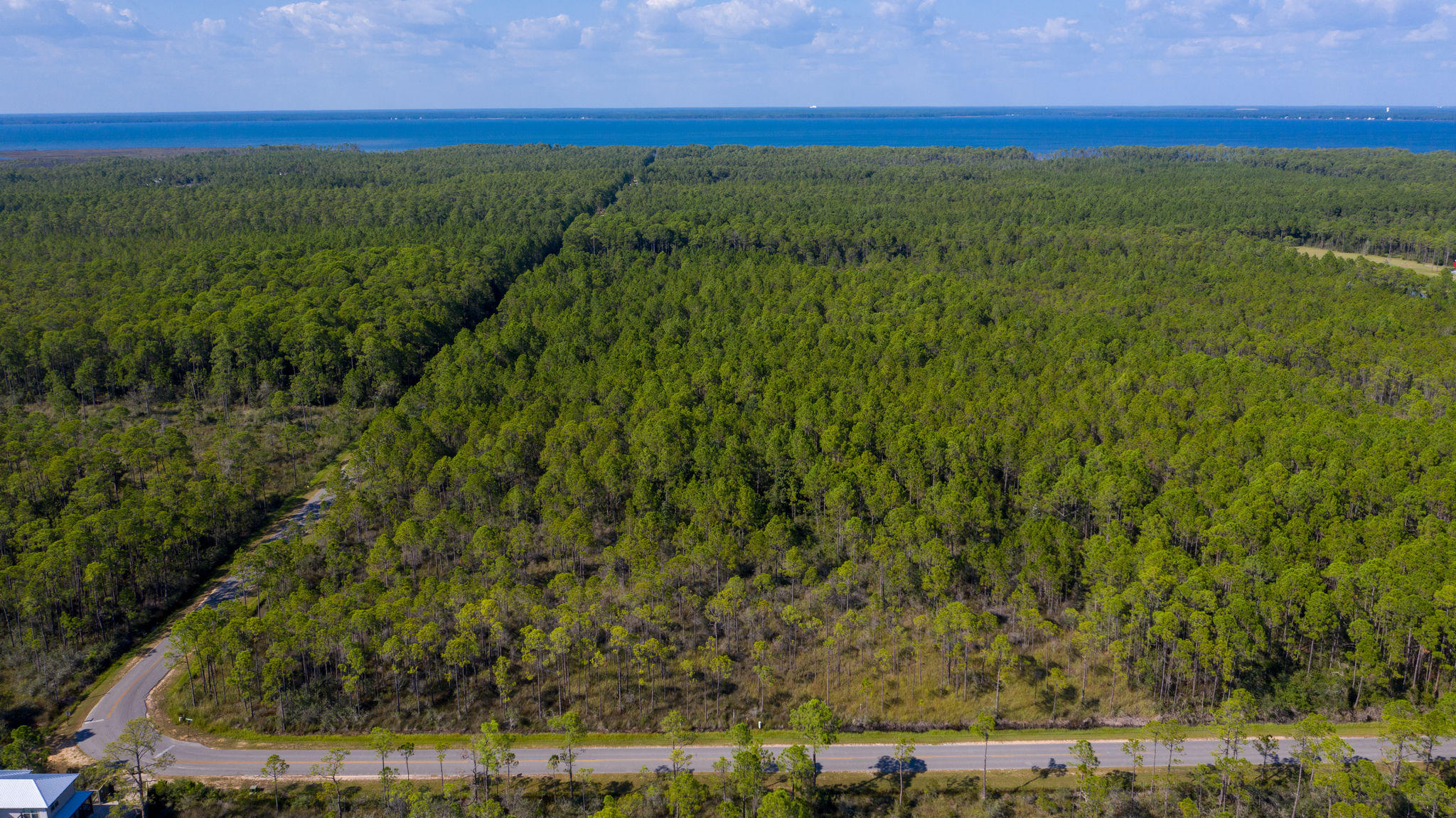 NO RECORDED SUBDIVISION - Land
