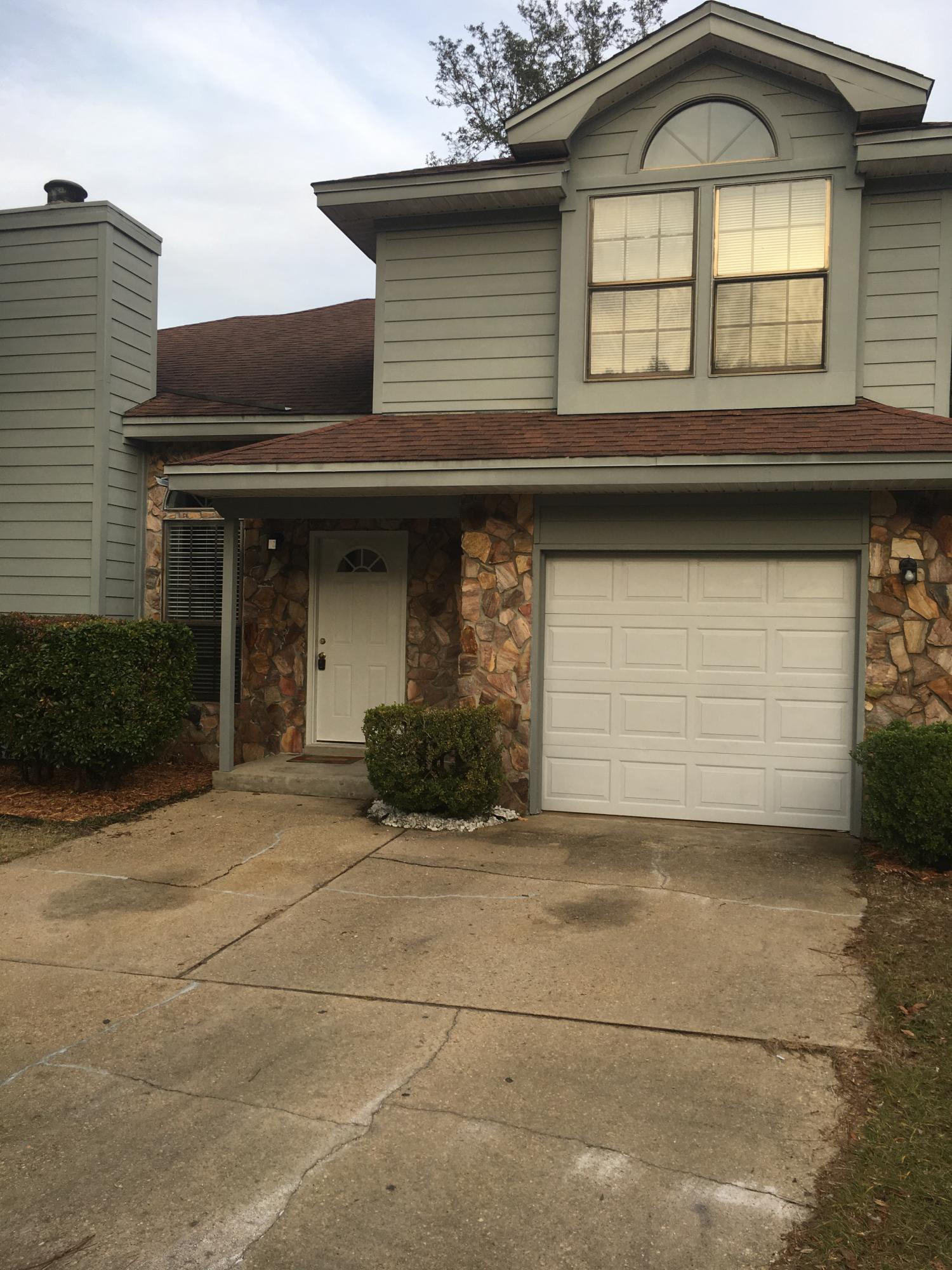 CROSSWINDS - Residential Lease