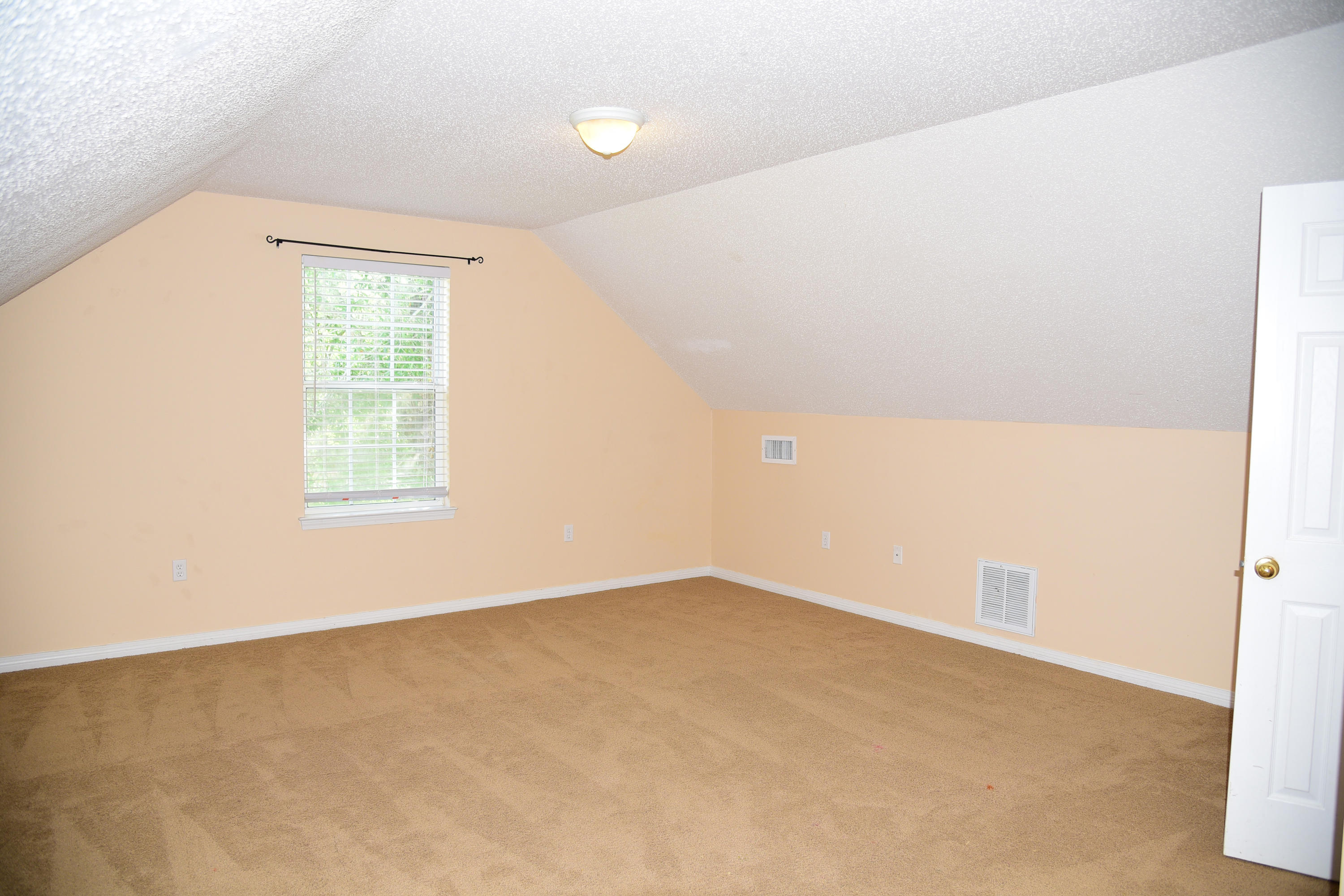 OLD BETHEL ESTATES PH II - Residential Lease