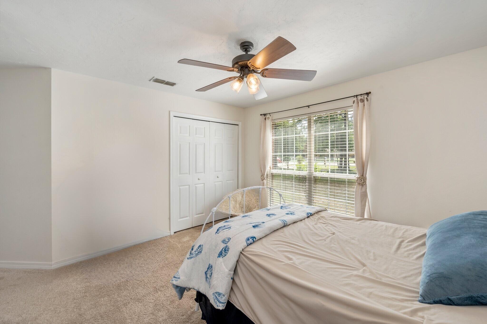 COUNTRYWOOD EST - Residential