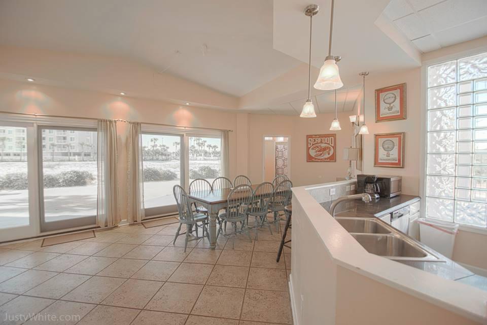 HOLIDAY ISLE - Residential