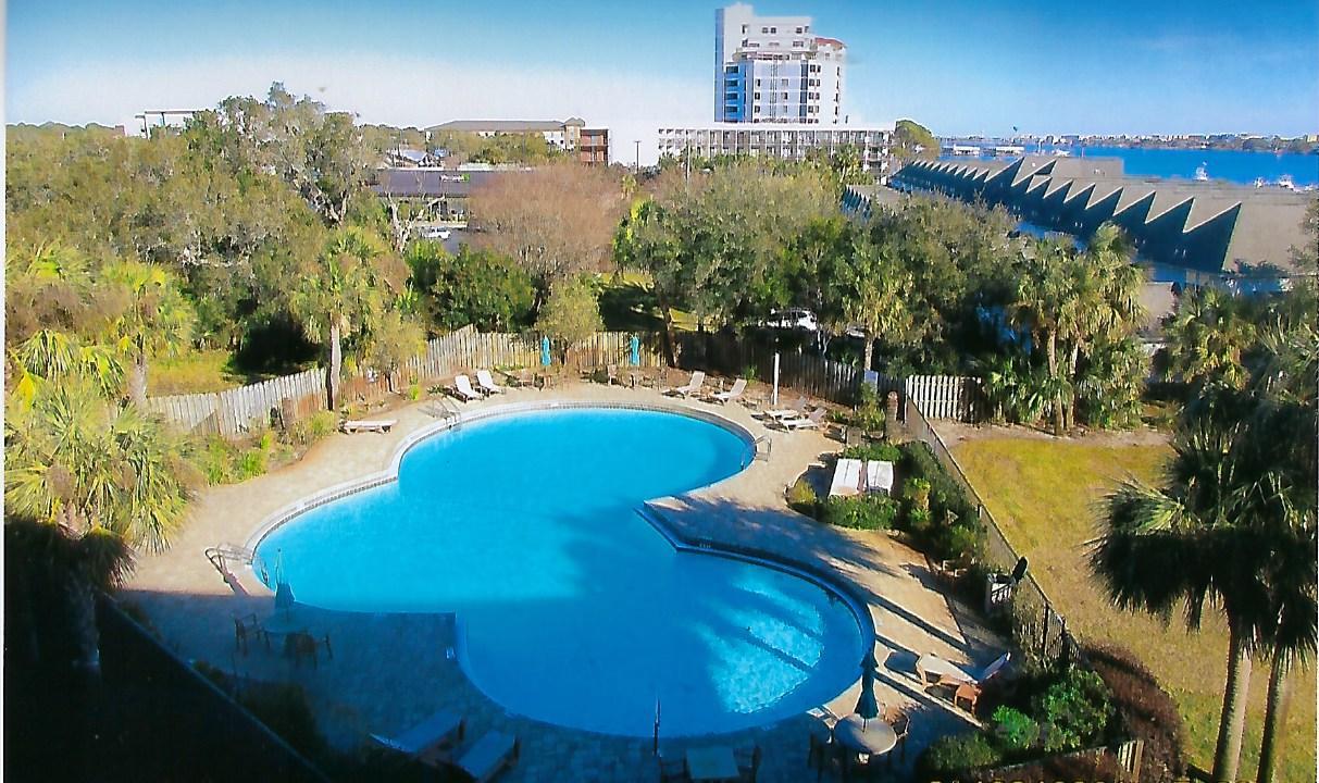 PIRATES BAY PH 1 - Residential