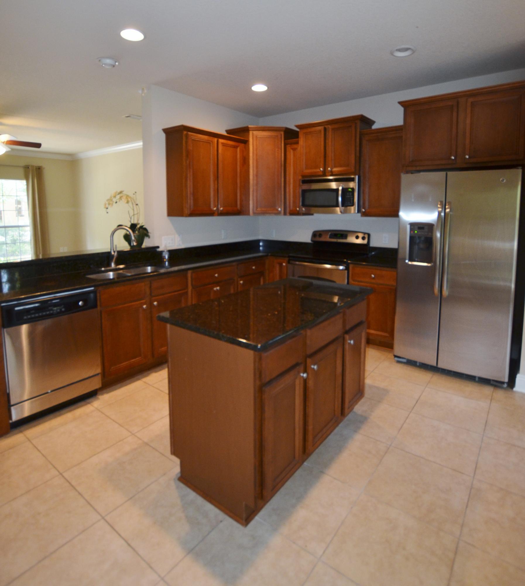 SACRED OAKS PH 2 - Residential Lease