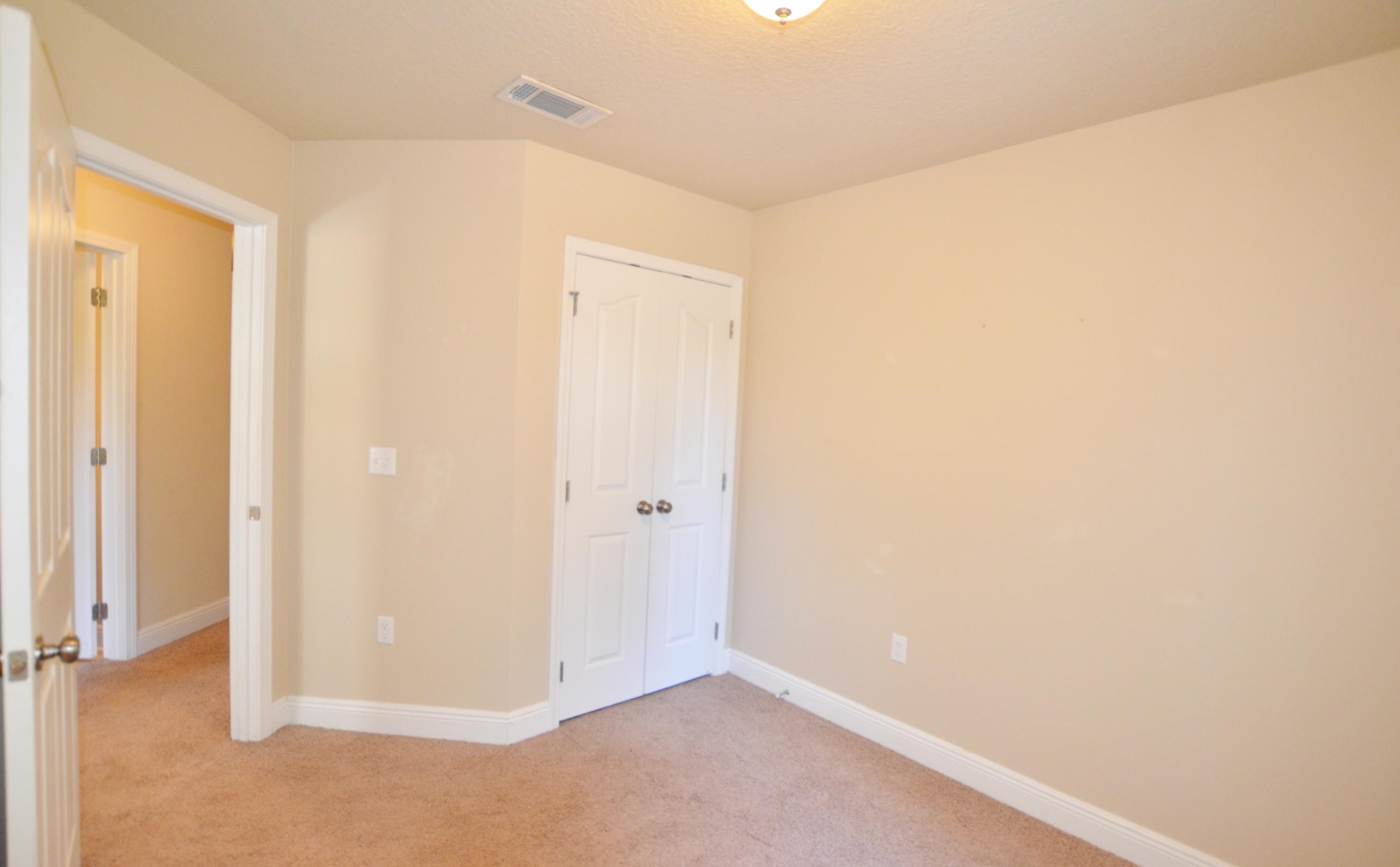 SACRED OAKS PH 2 - Residential Lease