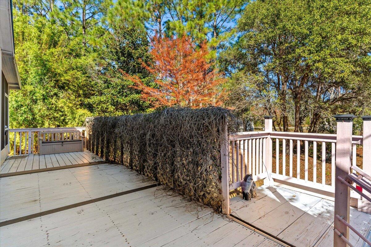 LEGEND WOODS ESTATES UNREC - Residential