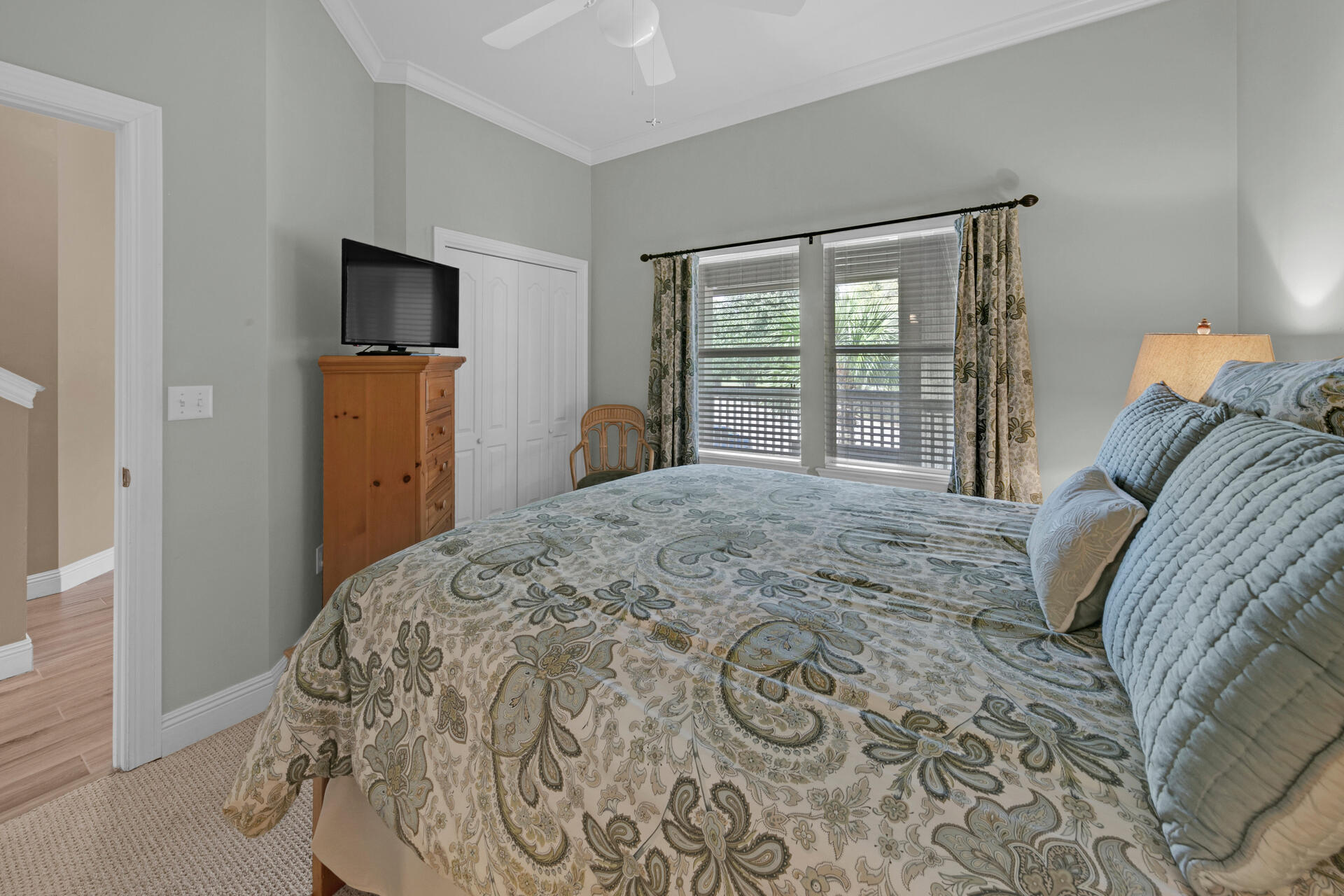 SEASCAPE CONDO PH 10 - Residential