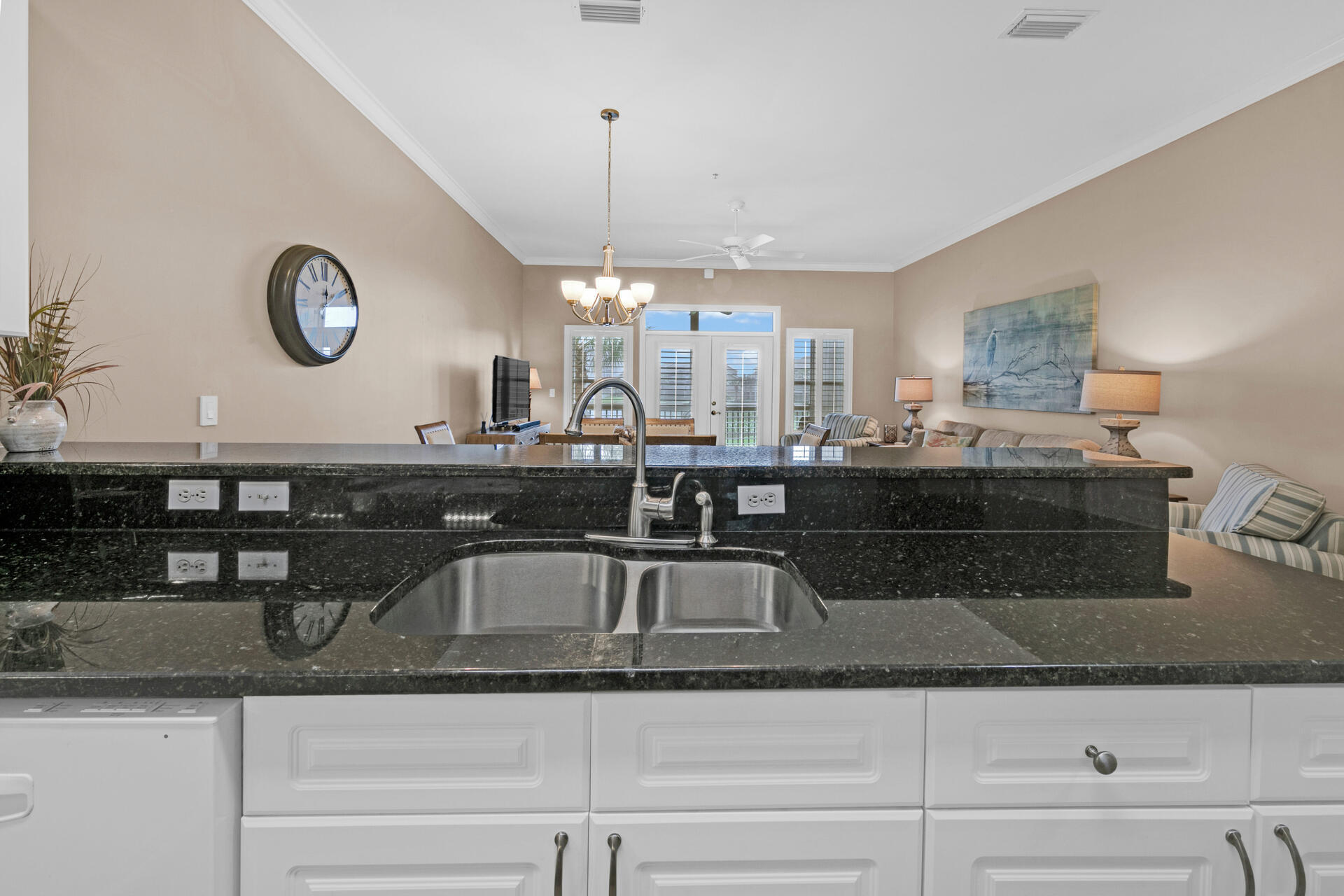 SEASCAPE CONDO PH 10 - Residential