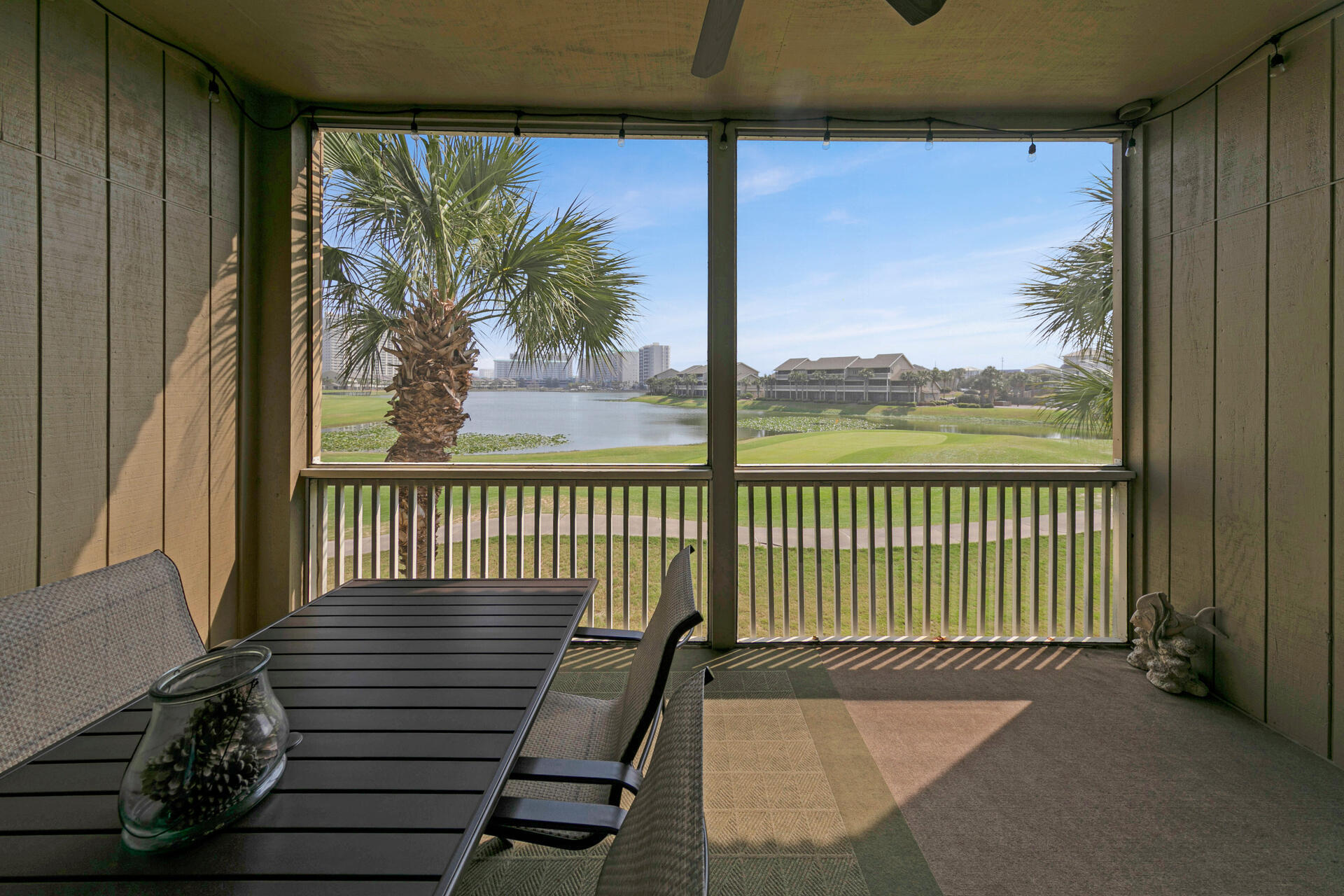 SEASCAPE CONDO PH 10 - Residential