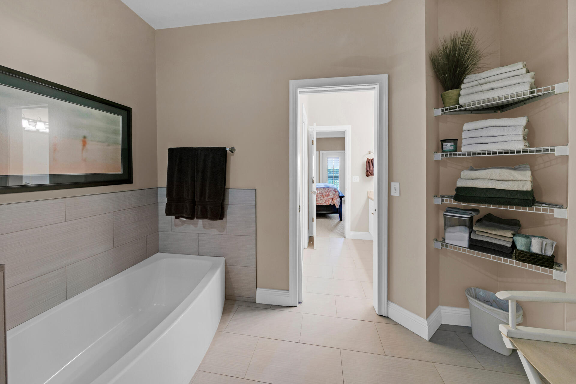 SEASCAPE CONDO PH 10 - Residential