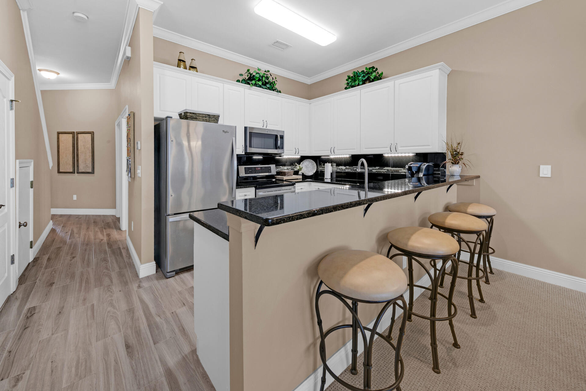 SEASCAPE CONDO PH 10 - Residential