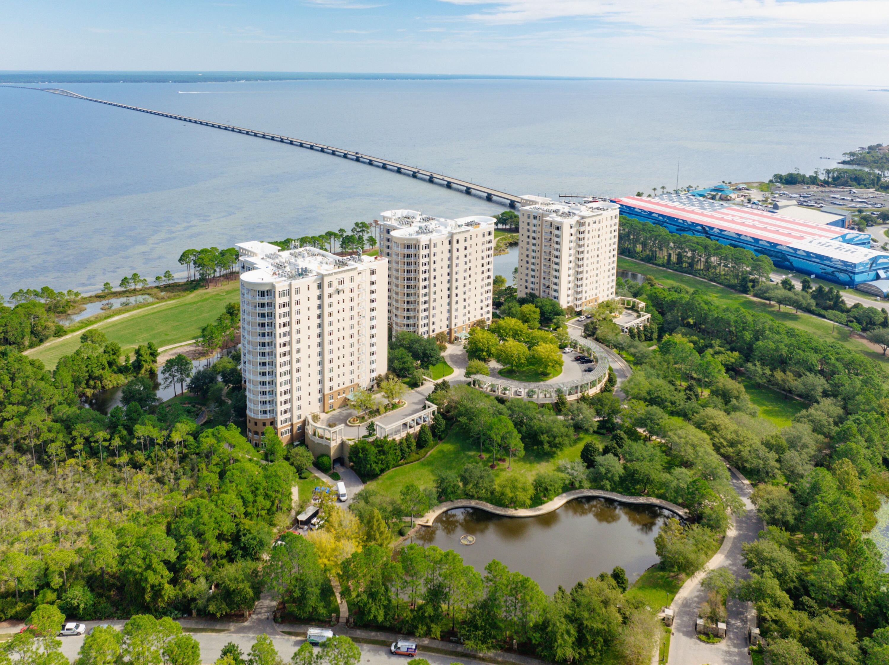 ONE WATER PLACE - Residential